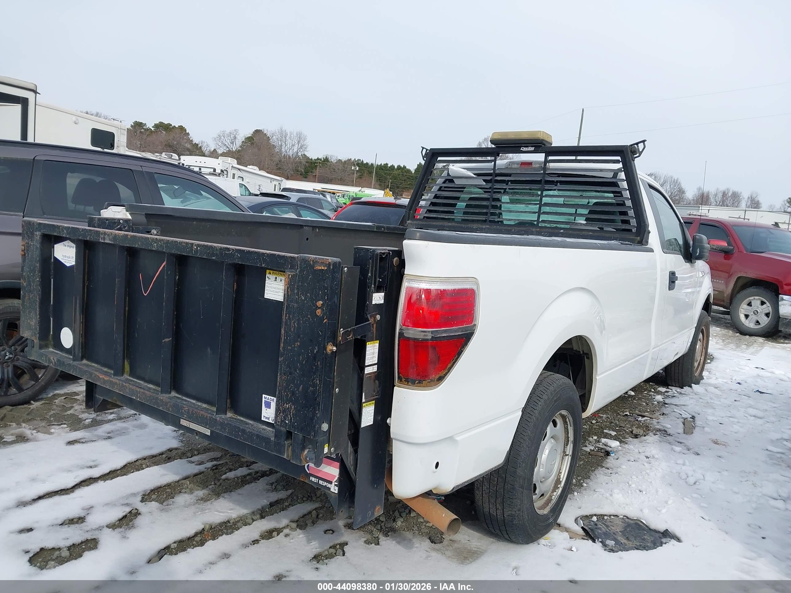 FORD F-150 image 4