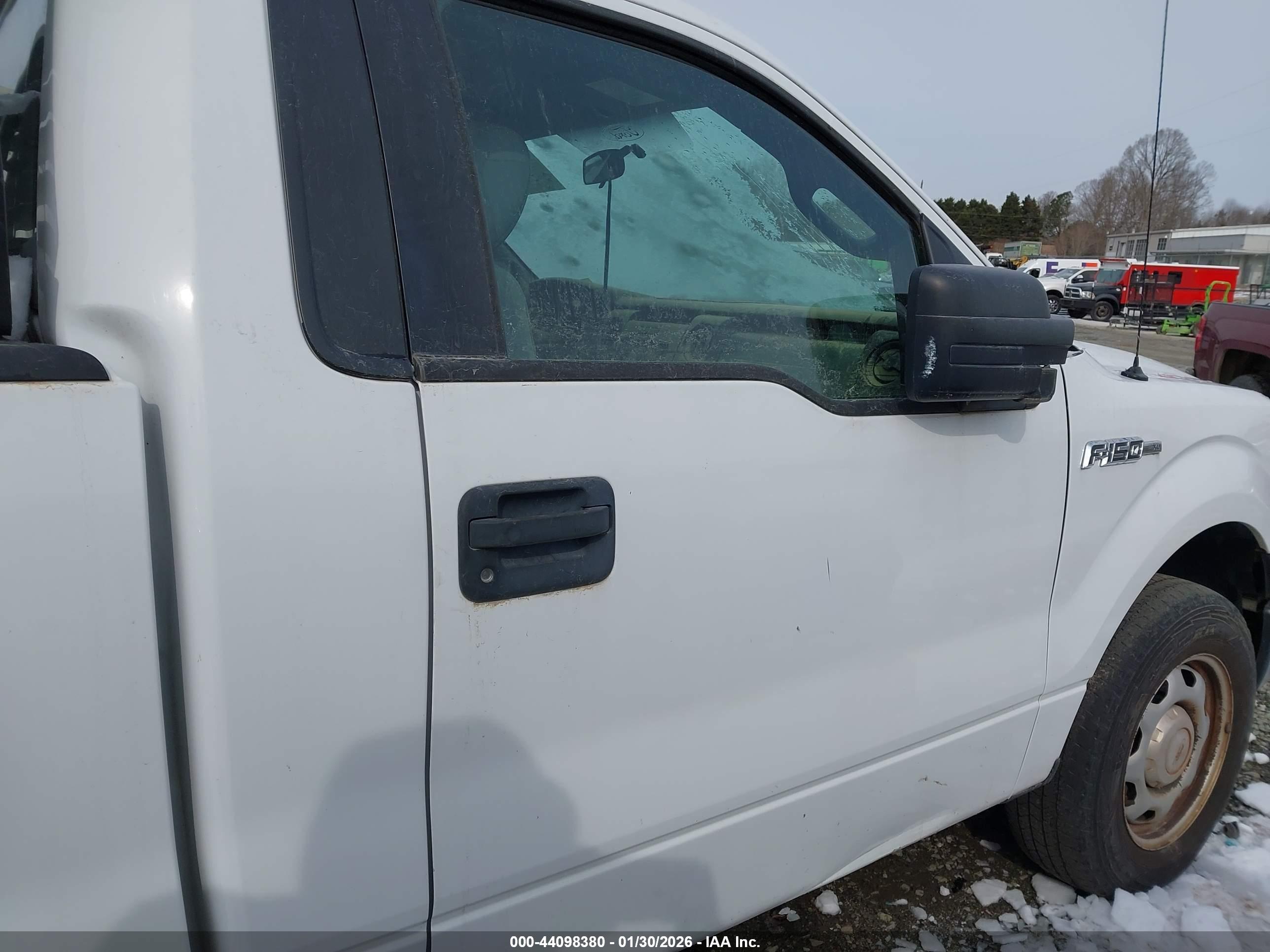 FORD F-150 image 6