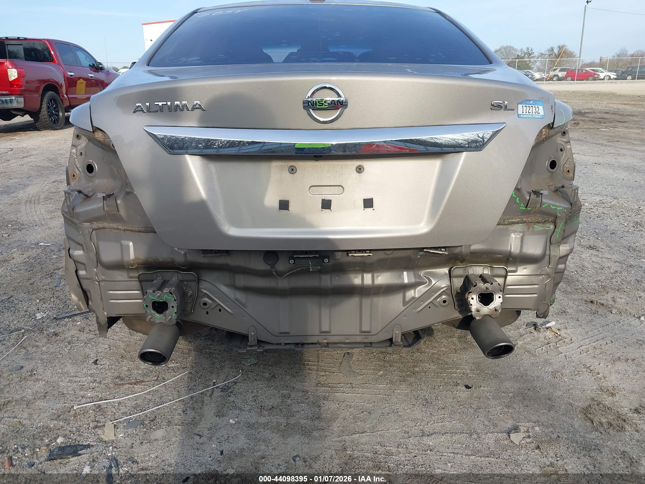 NISSAN ALTIMA image 6