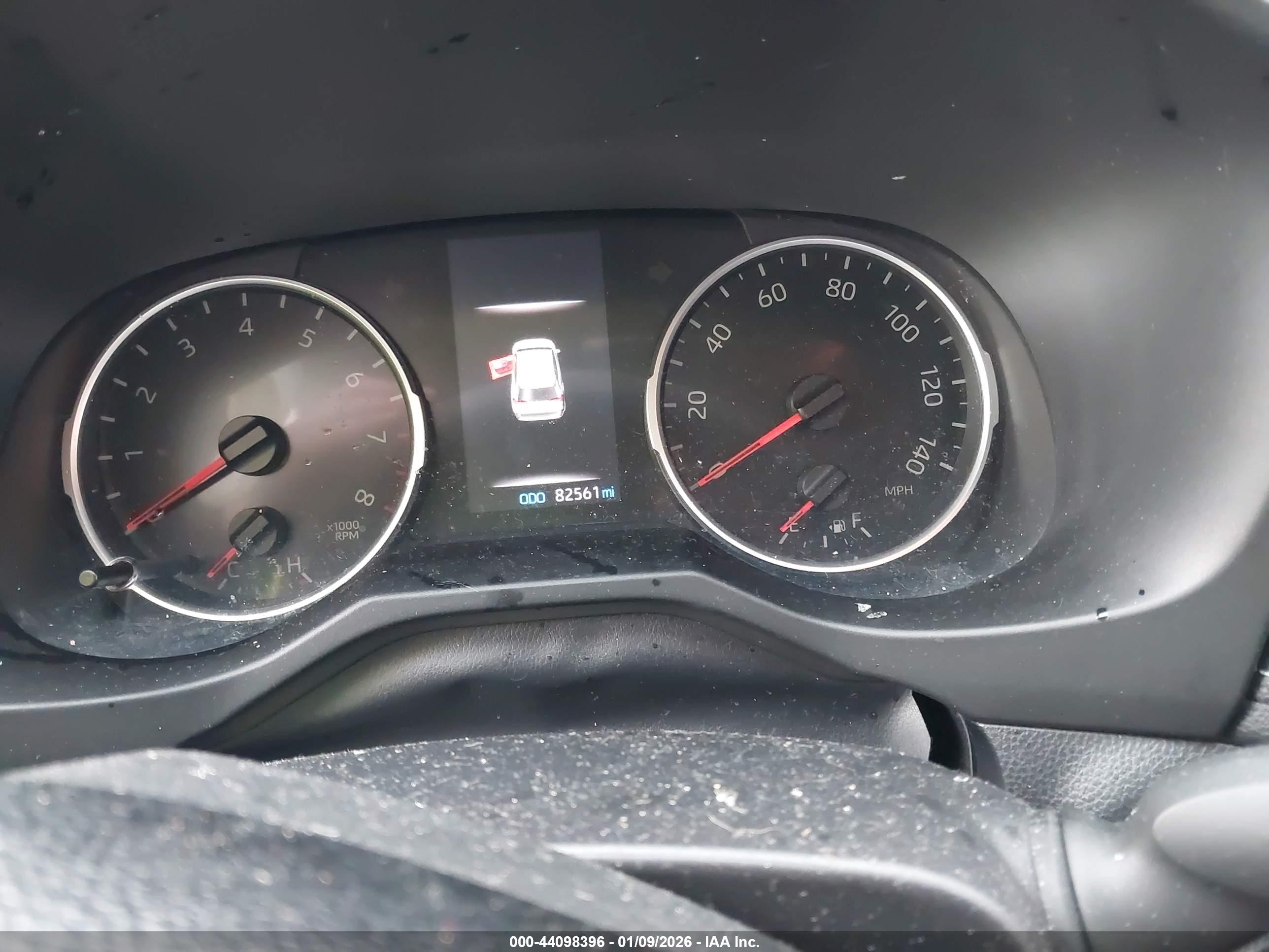 TOYOTA RAV4 image 7