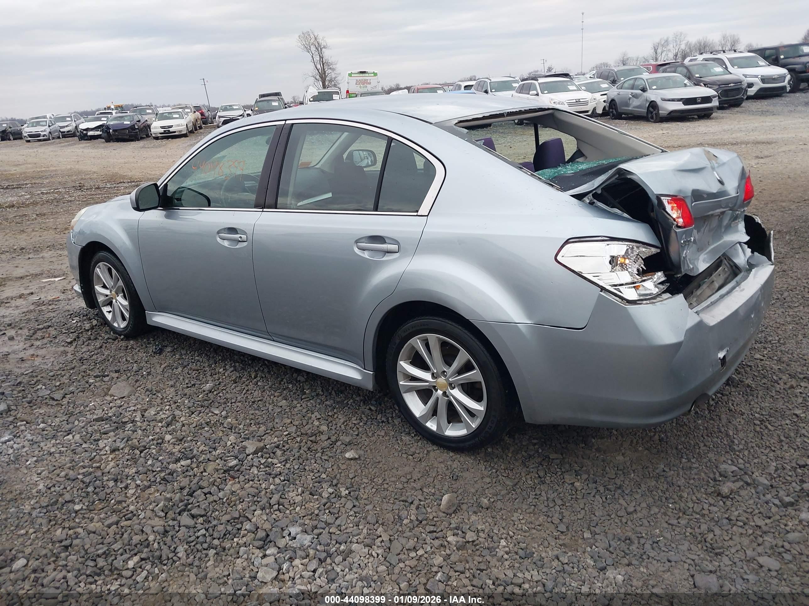 SUBARU LEGACY image 3
