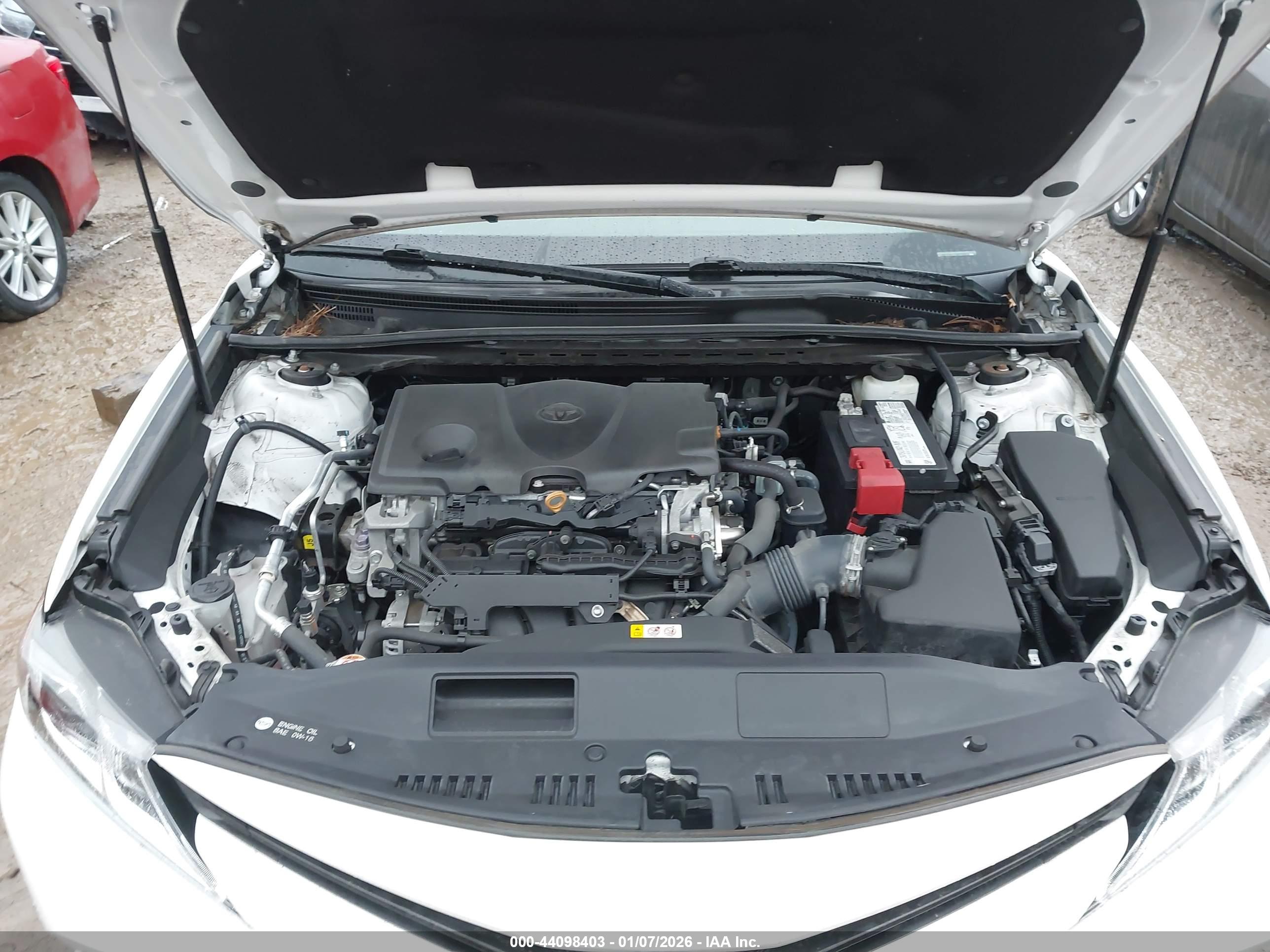 TOYOTA CAMRY image 10