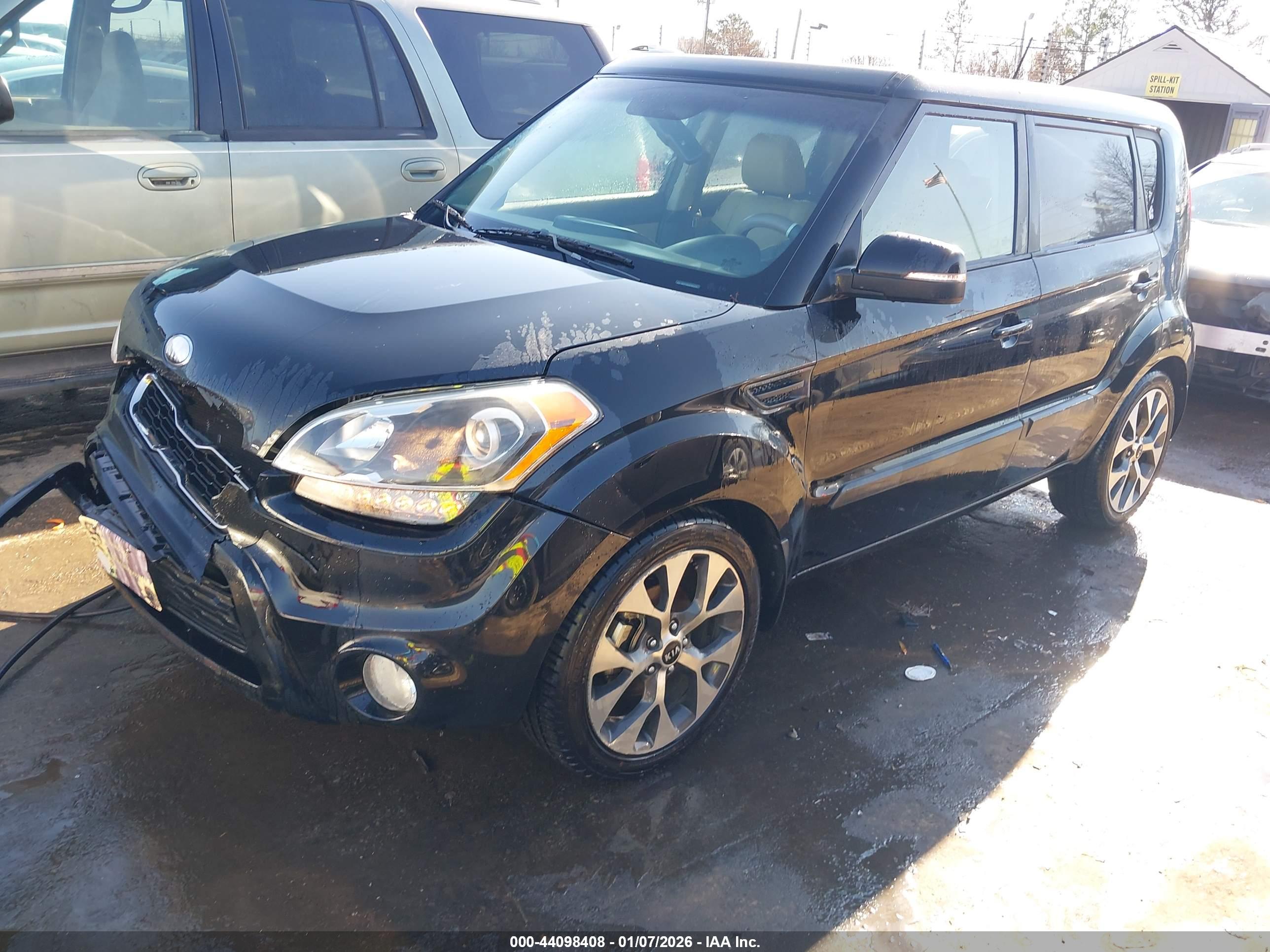 KIA SOUL image 2