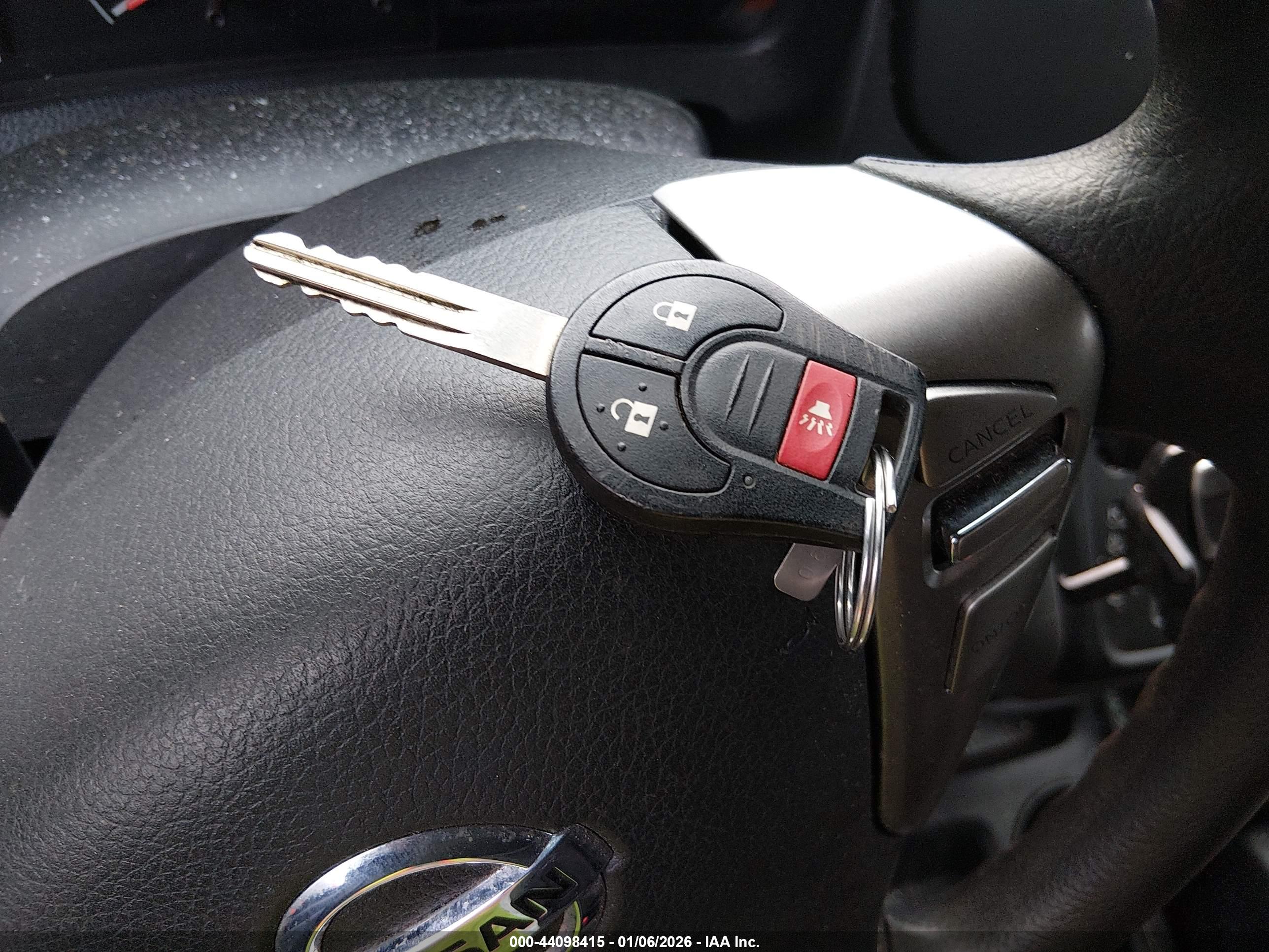 NISSAN NV200 image 11