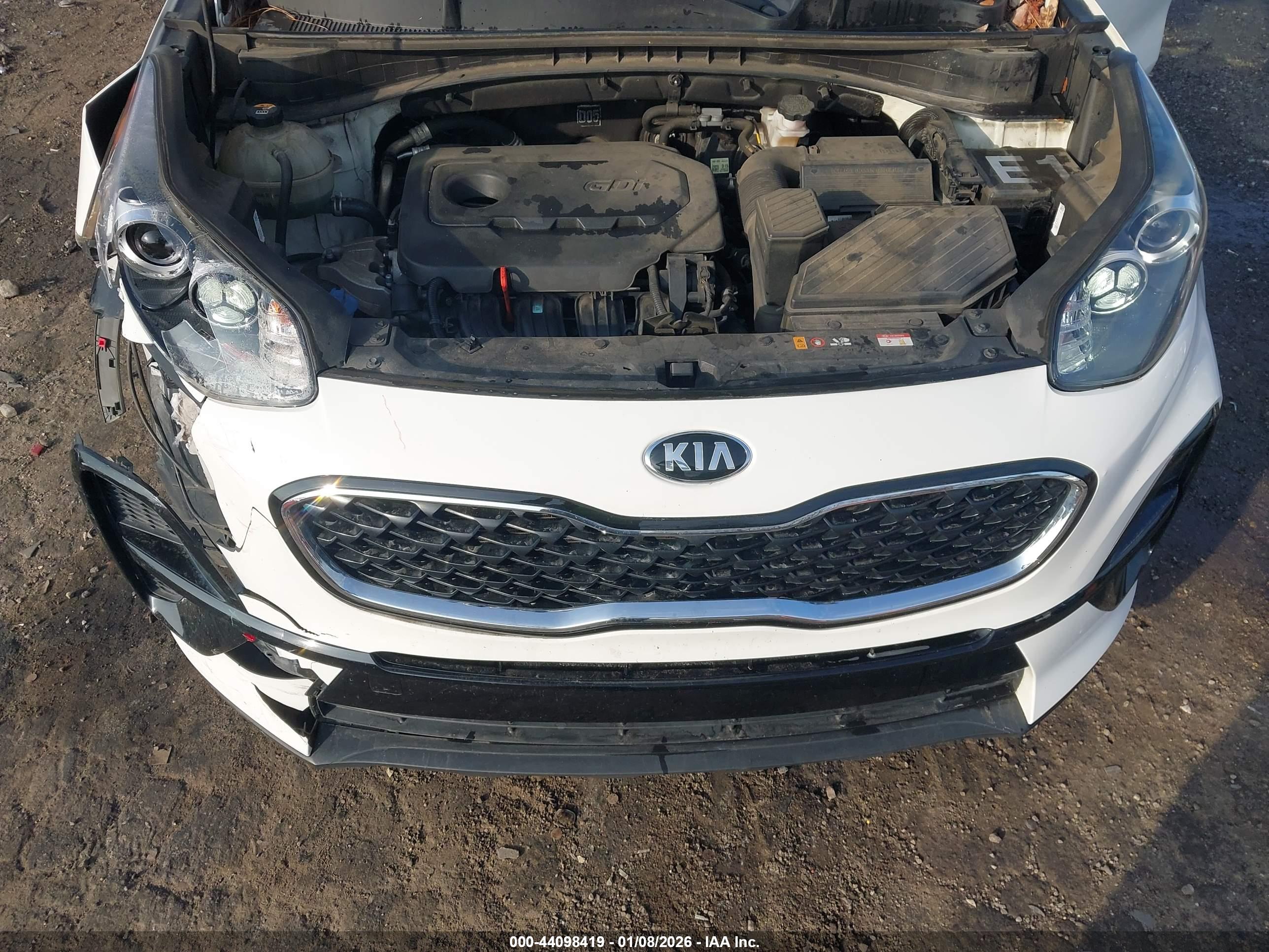 KIA SPORTAGE image 10