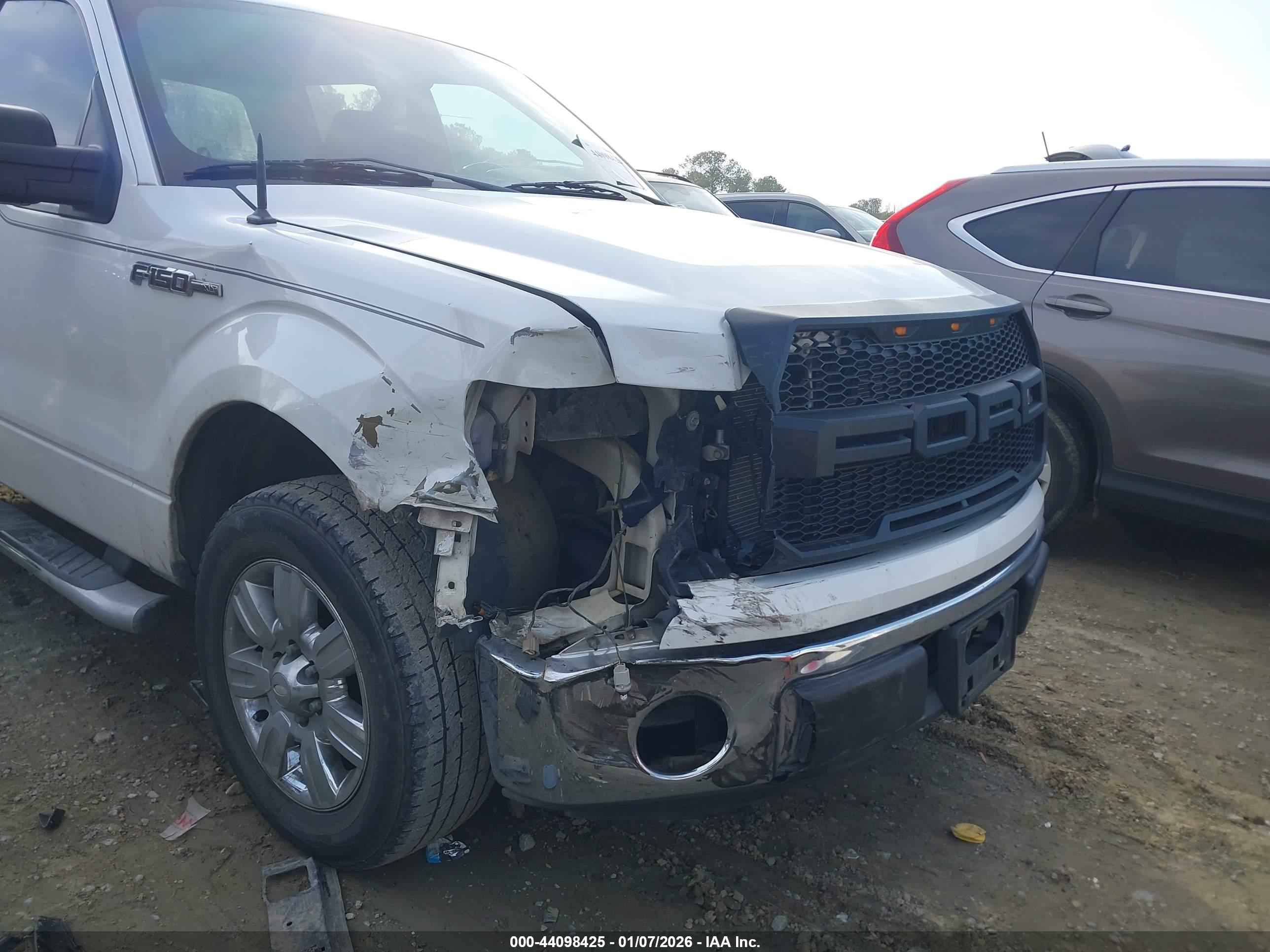 FORD F-150 image 6
