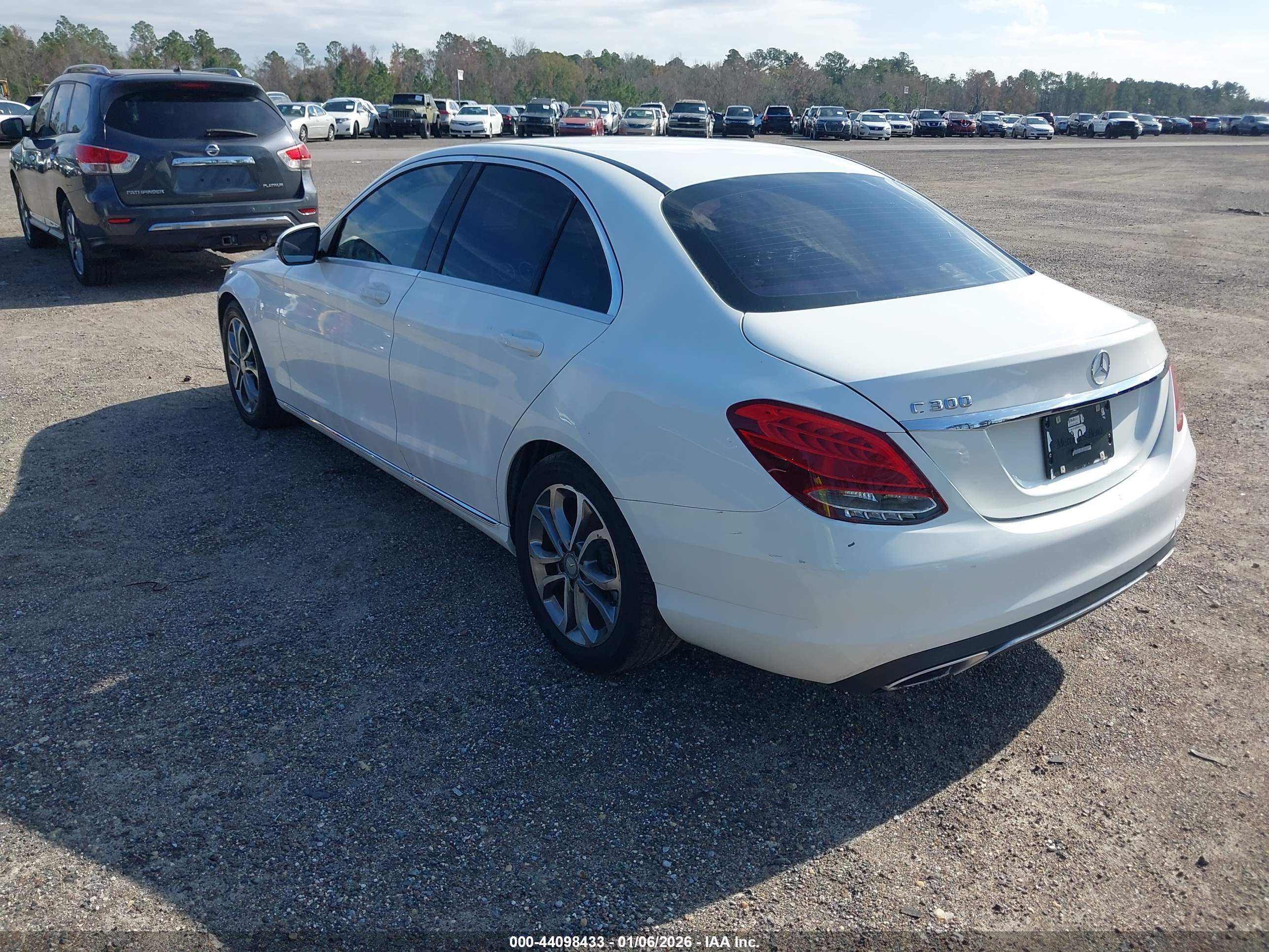 MERCEDES-BENZ C image 3