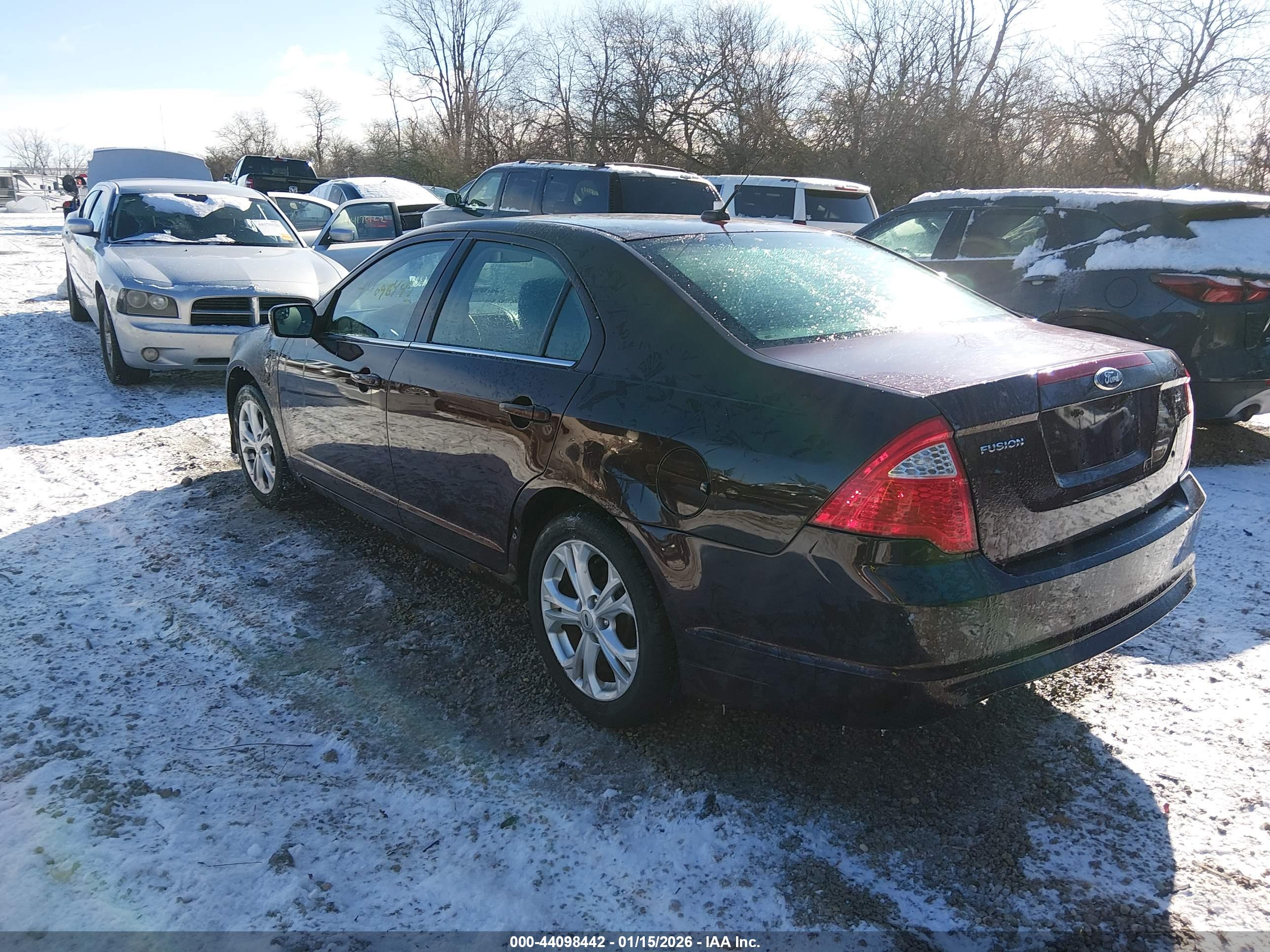FORD FUSION image 3