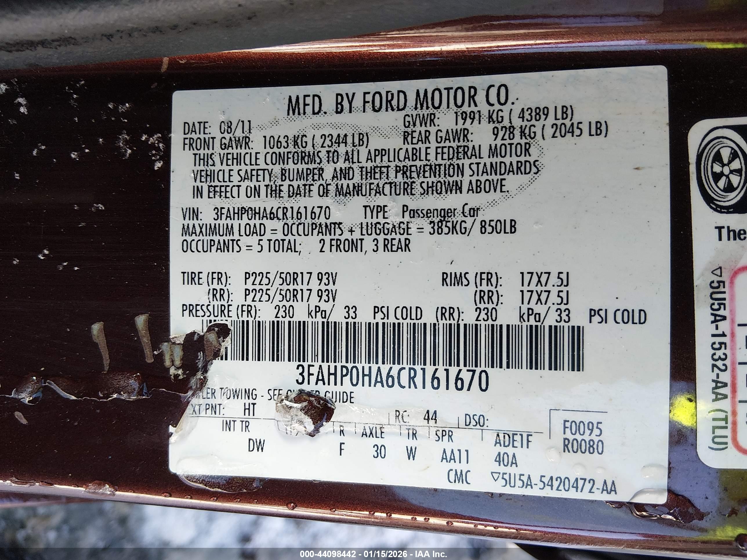 FORD FUSION image 9