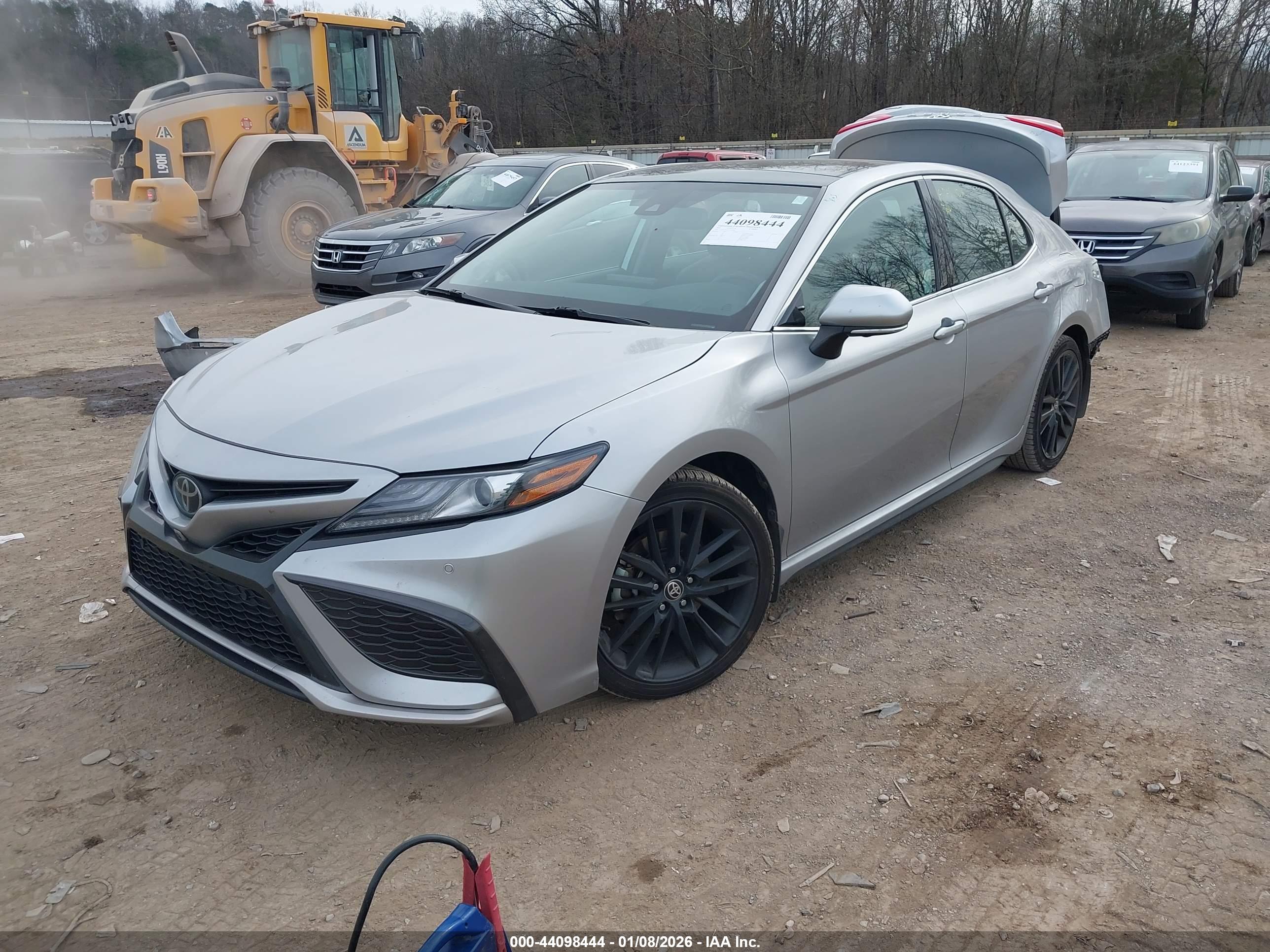TOYOTA CAMRY image 2