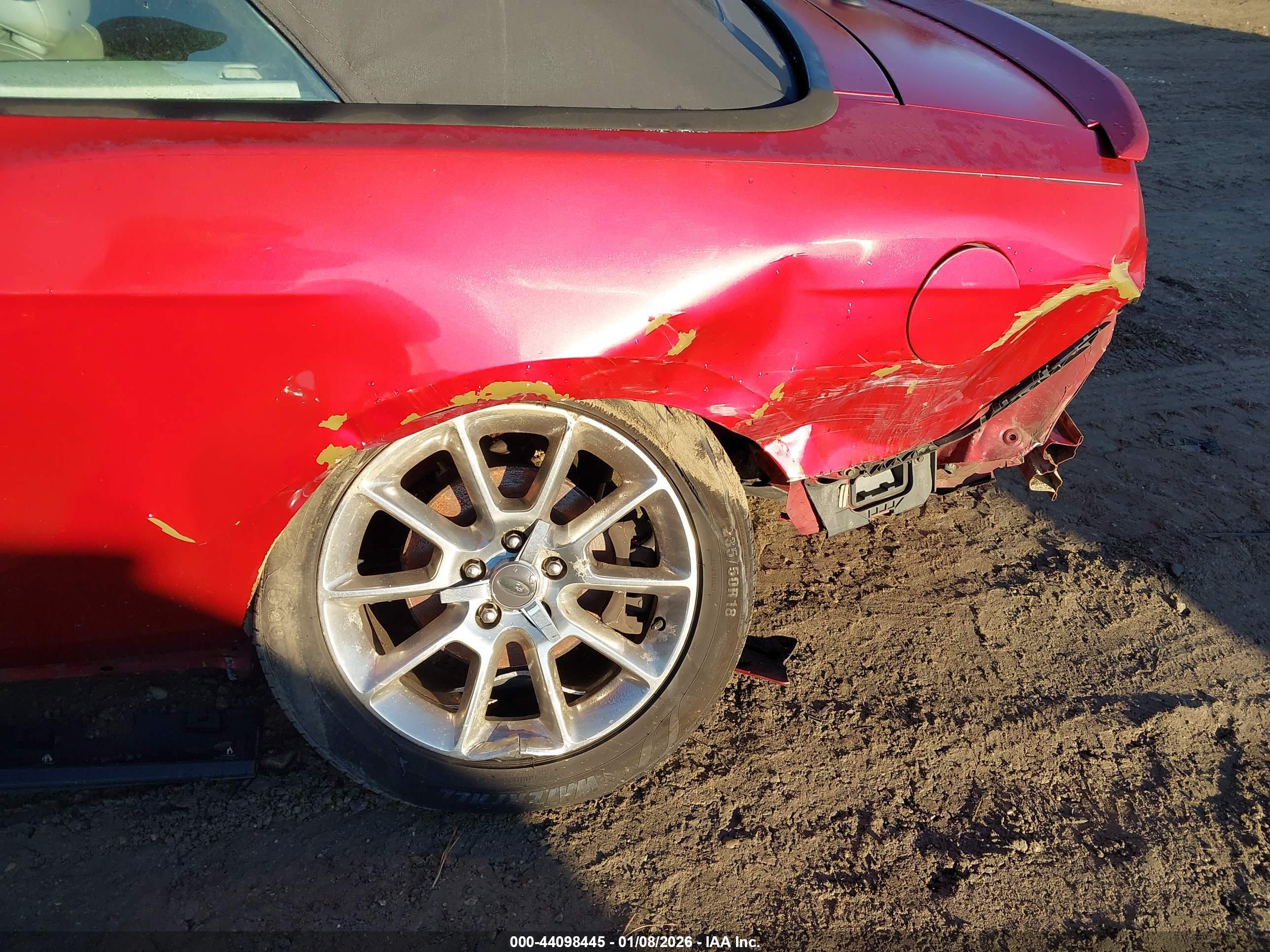 FORD MUSTANG image 6