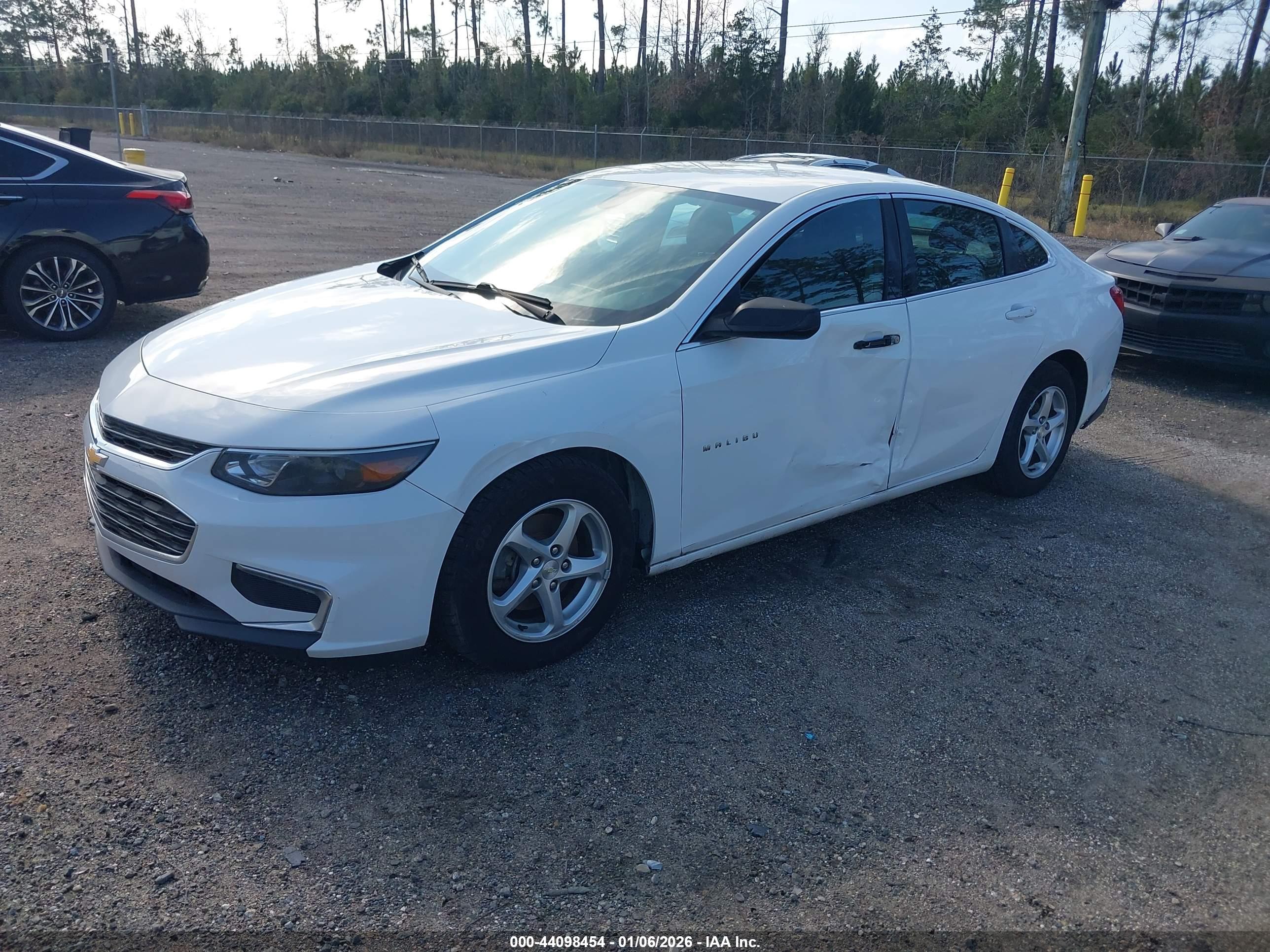 CHEVROLET MALIBU image 2