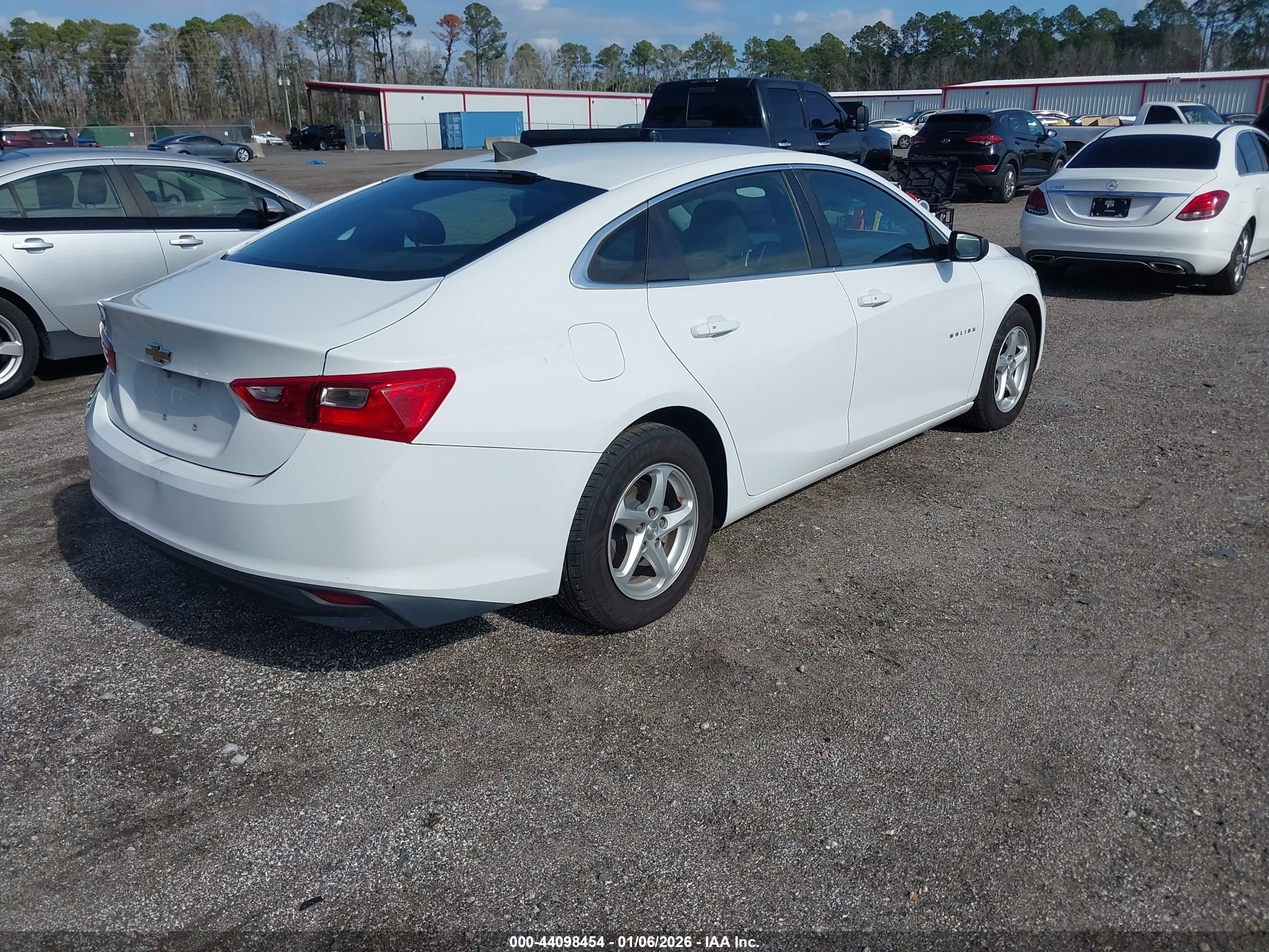 CHEVROLET MALIBU image 4