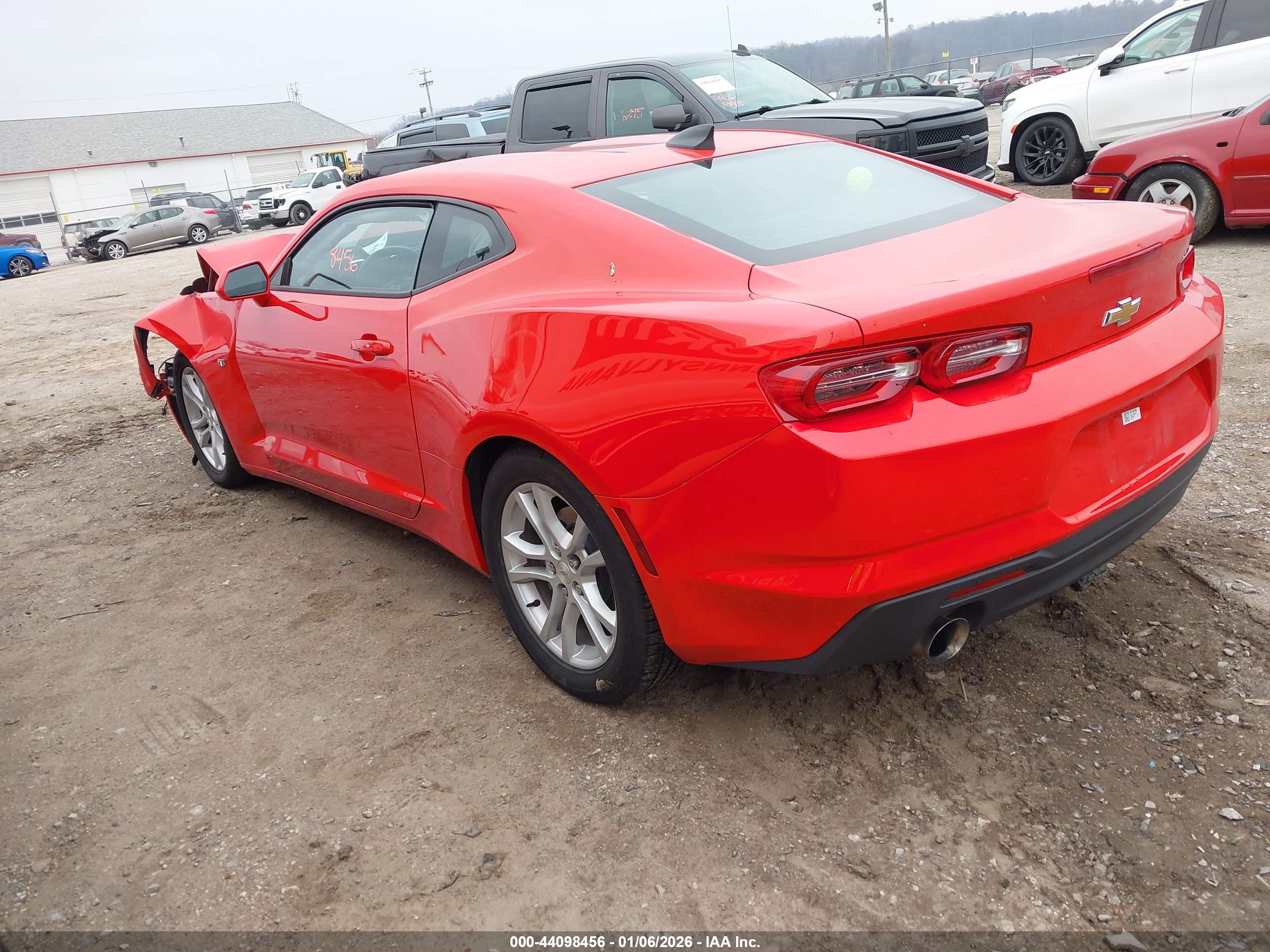 CHEVROLET CAMARO image 3