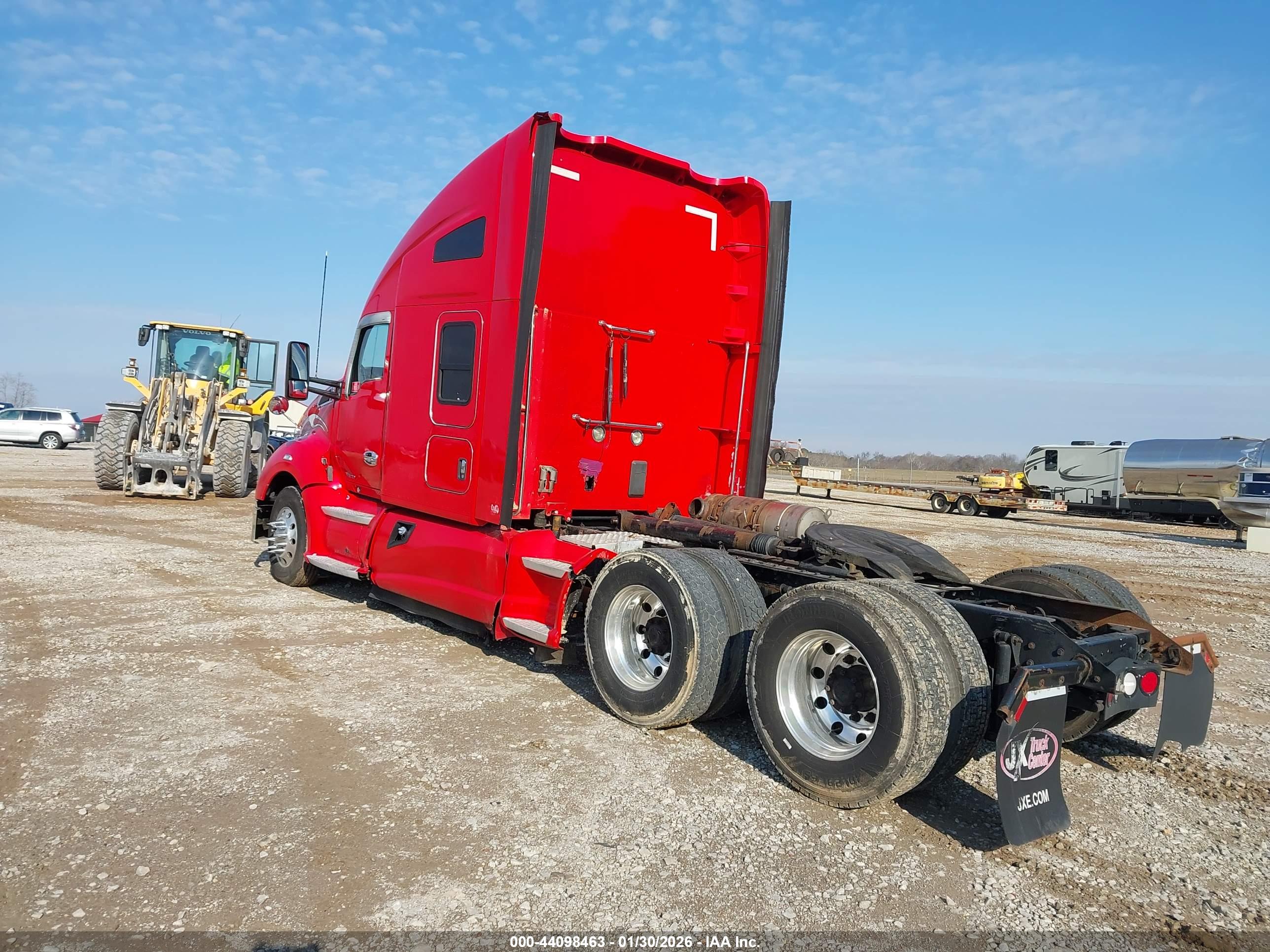 KENWORTH CONSTRUCTION image 3