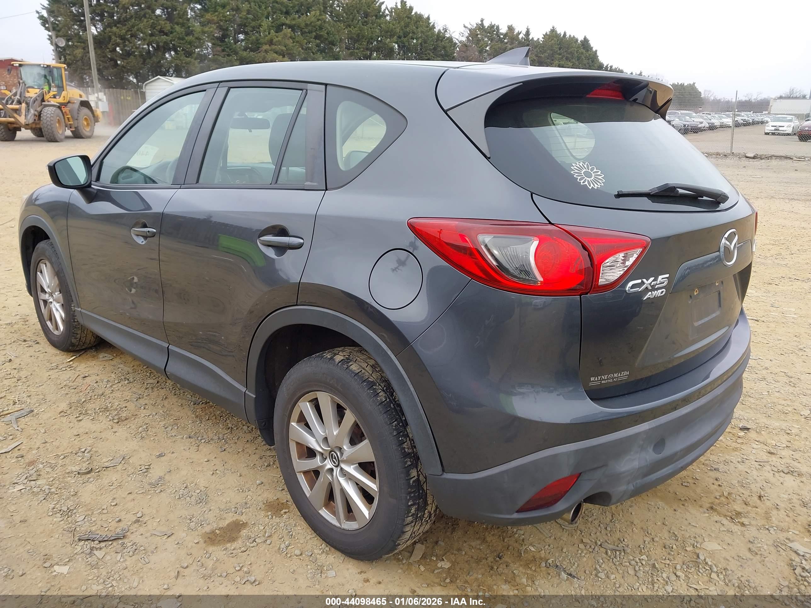 MAZDA CX-5 image 3