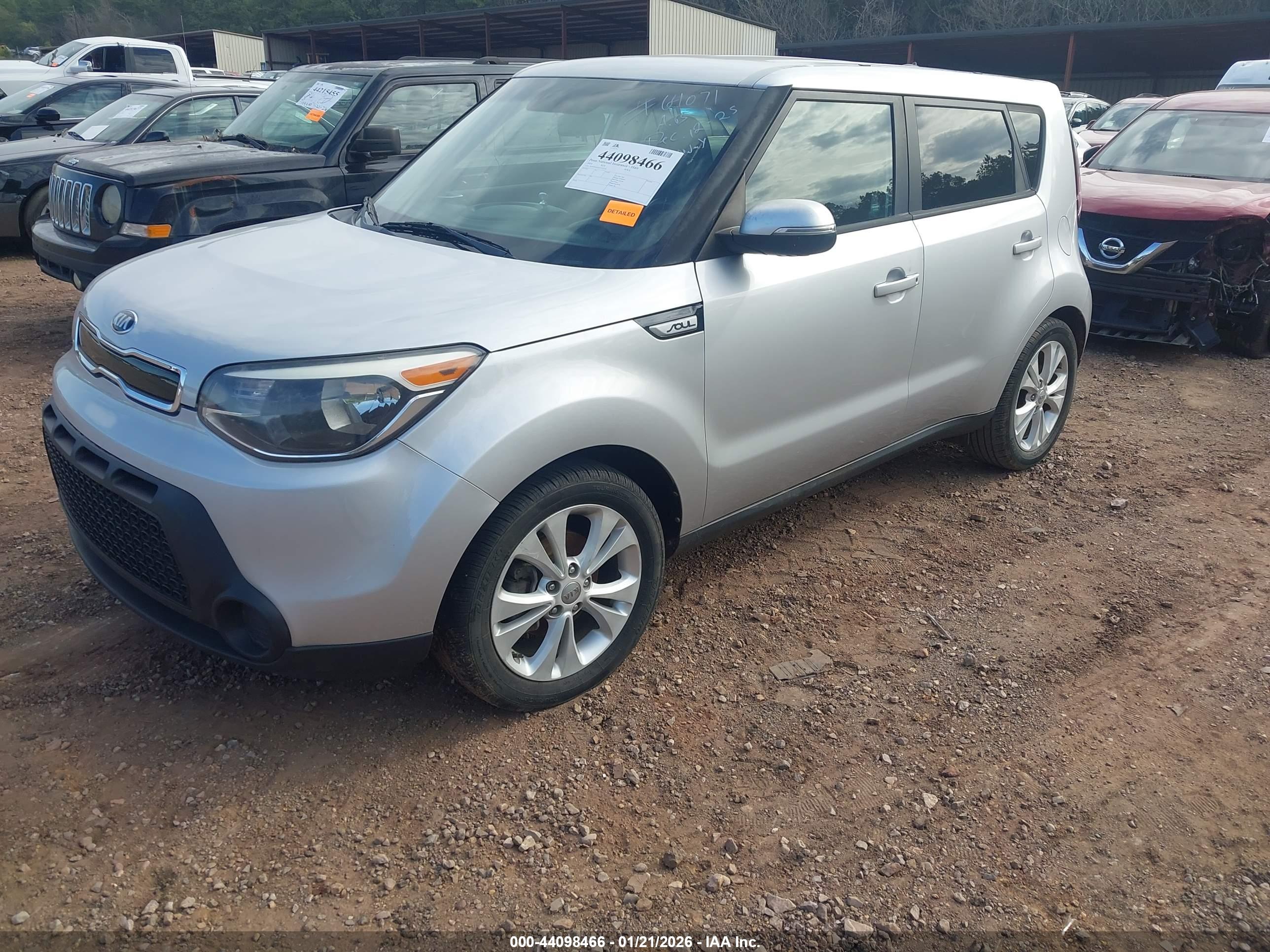 KIA SOUL image 2