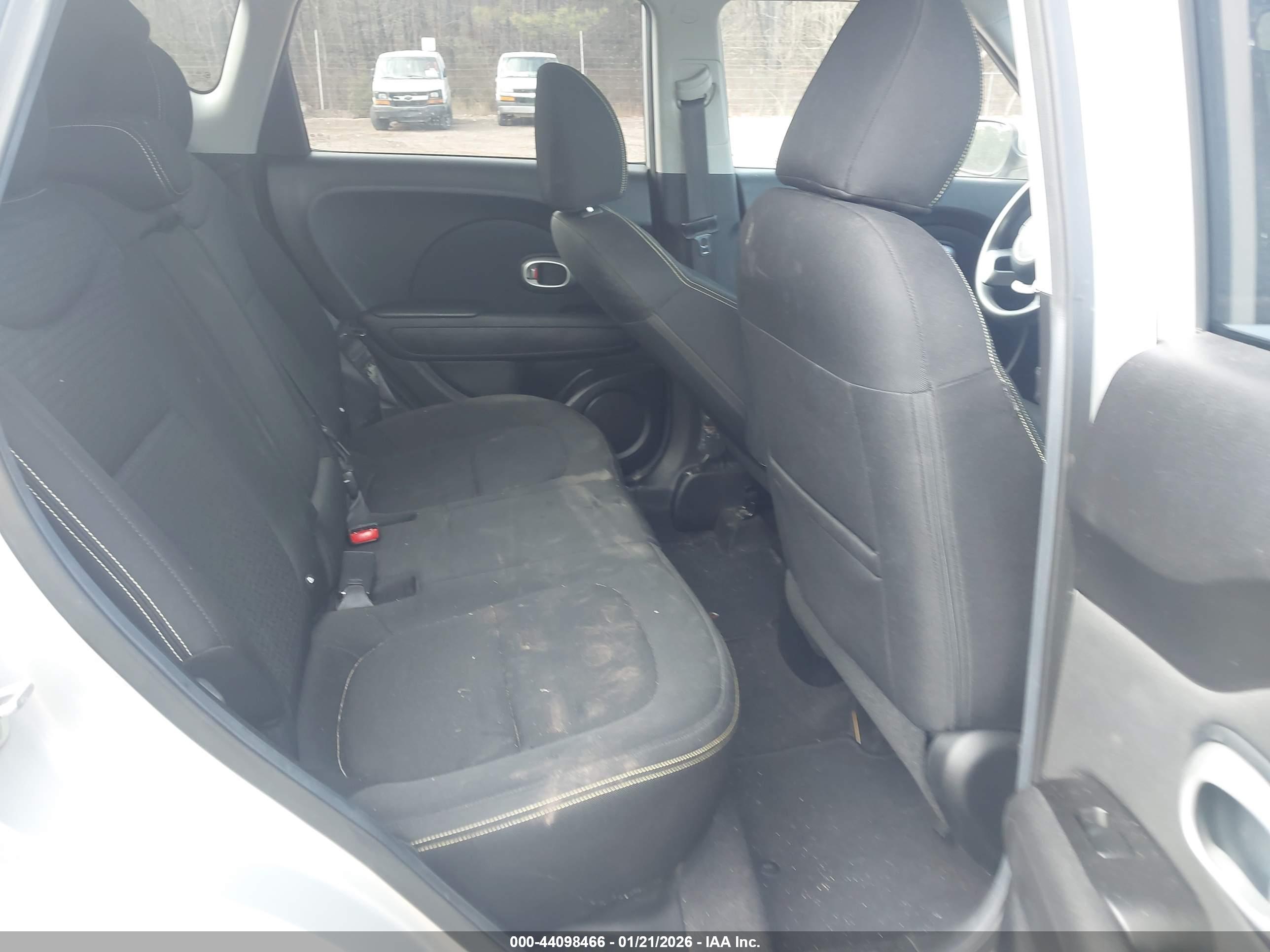 KIA SOUL image 8