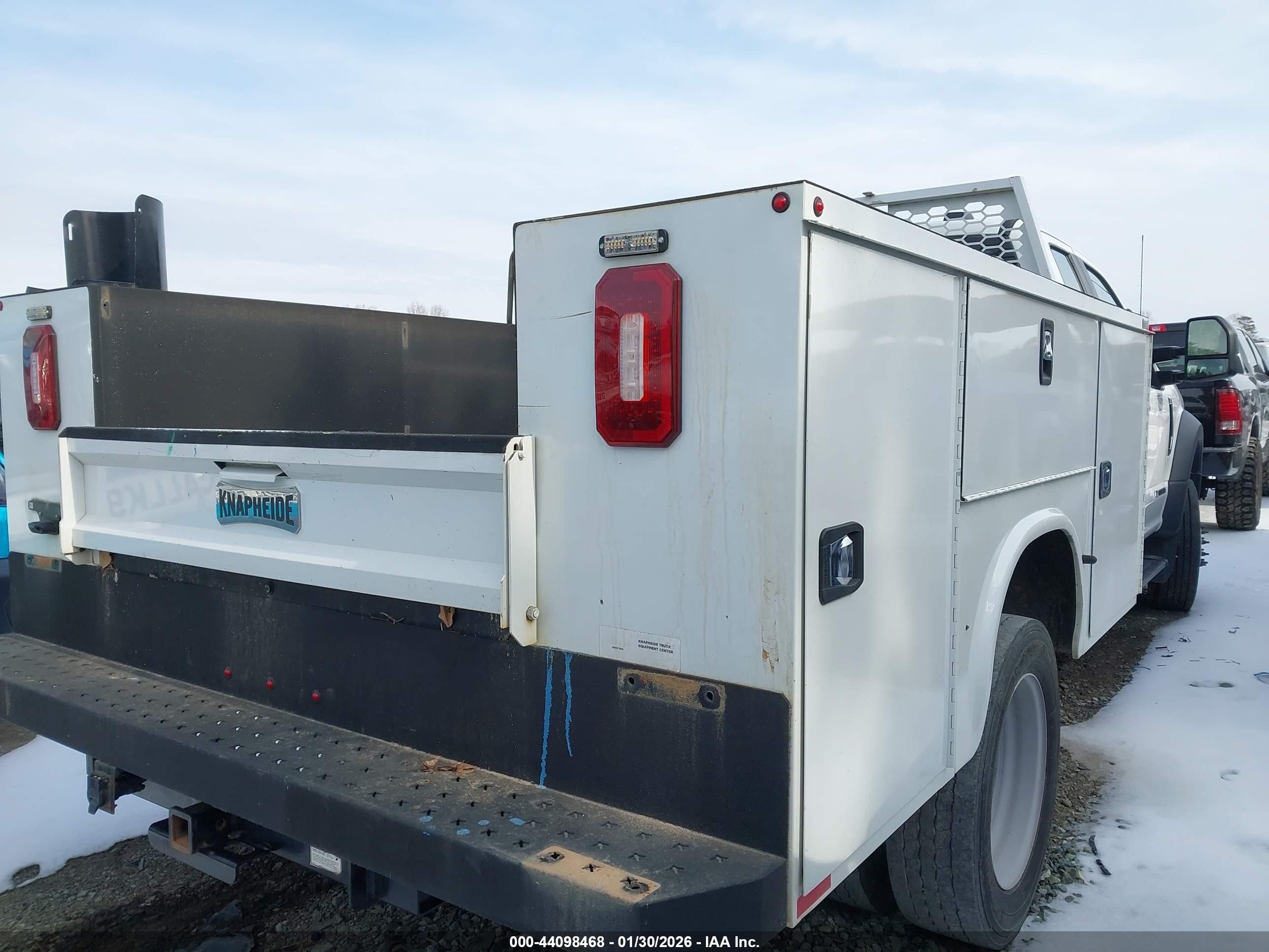 FORD F-450 image 4