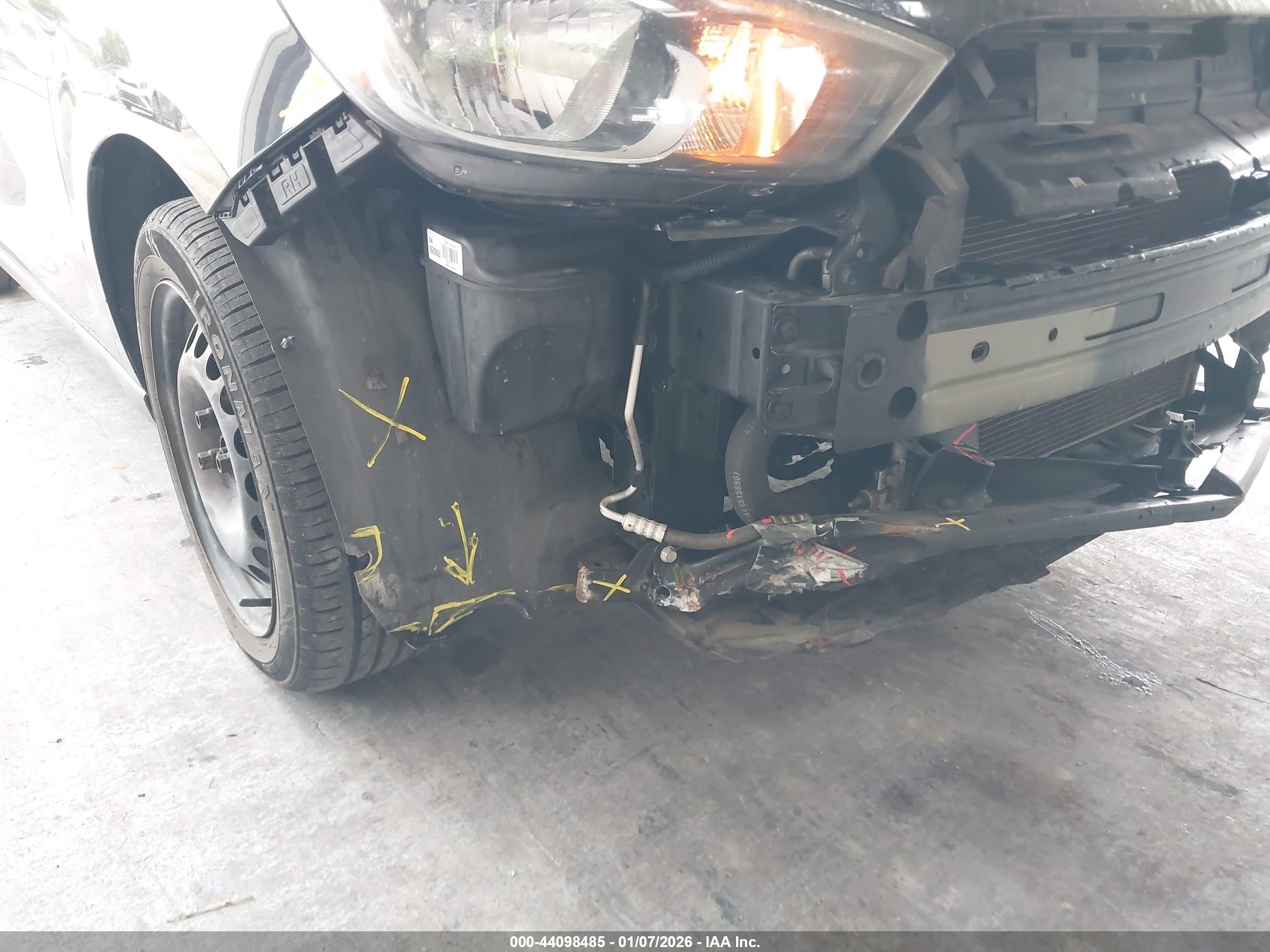 CHEVROLET SPARK image 6