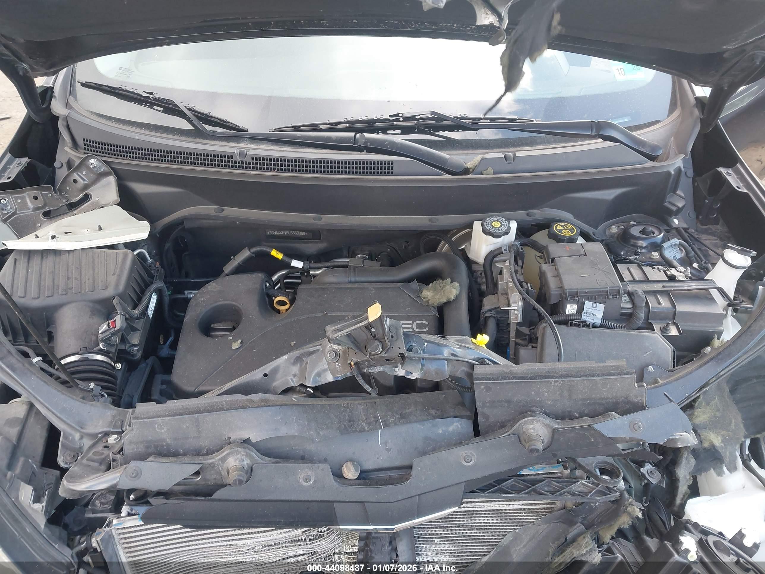 CHEVROLET EQUINOX image 10