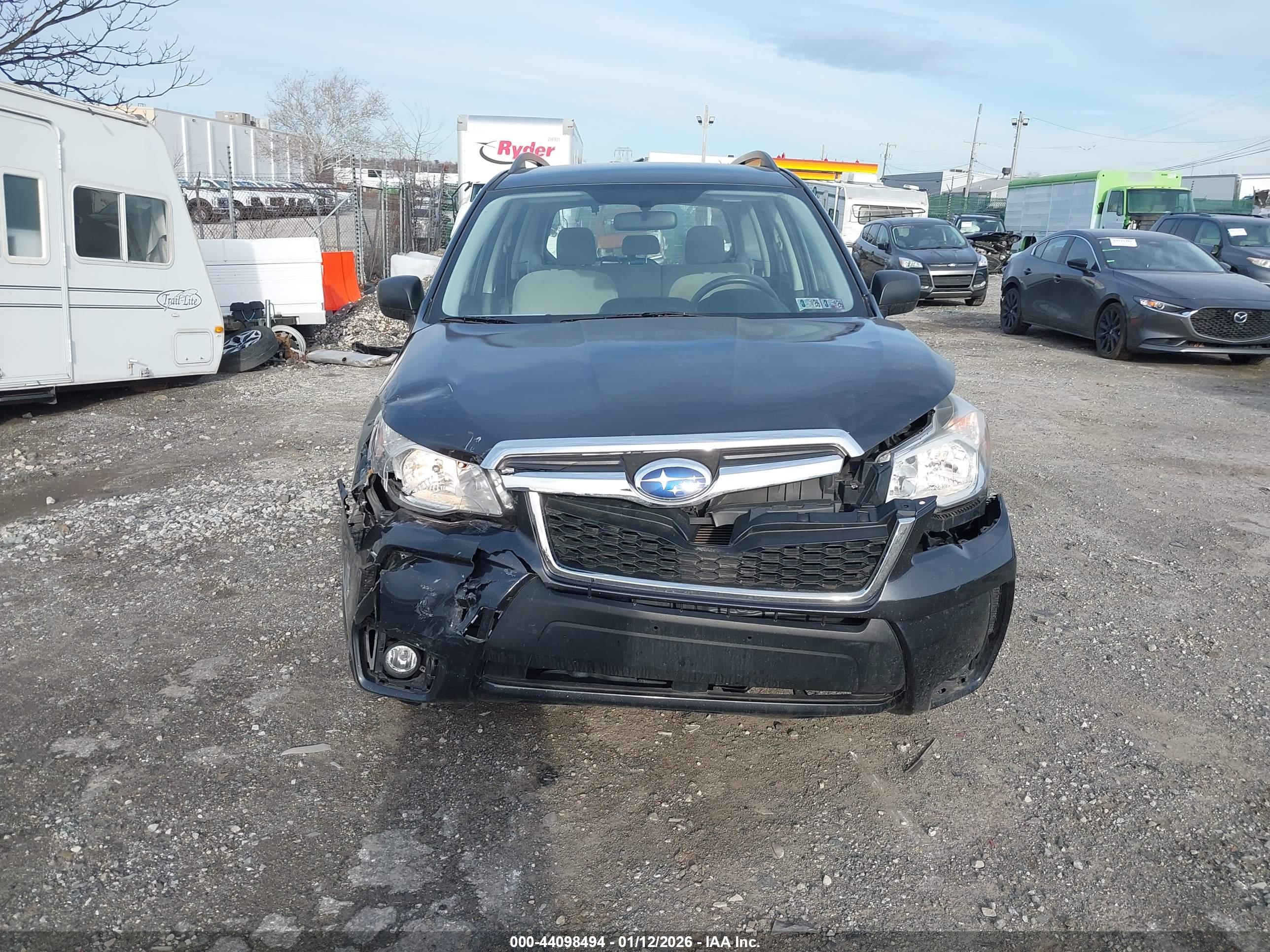 SUBARU FORESTER image 6