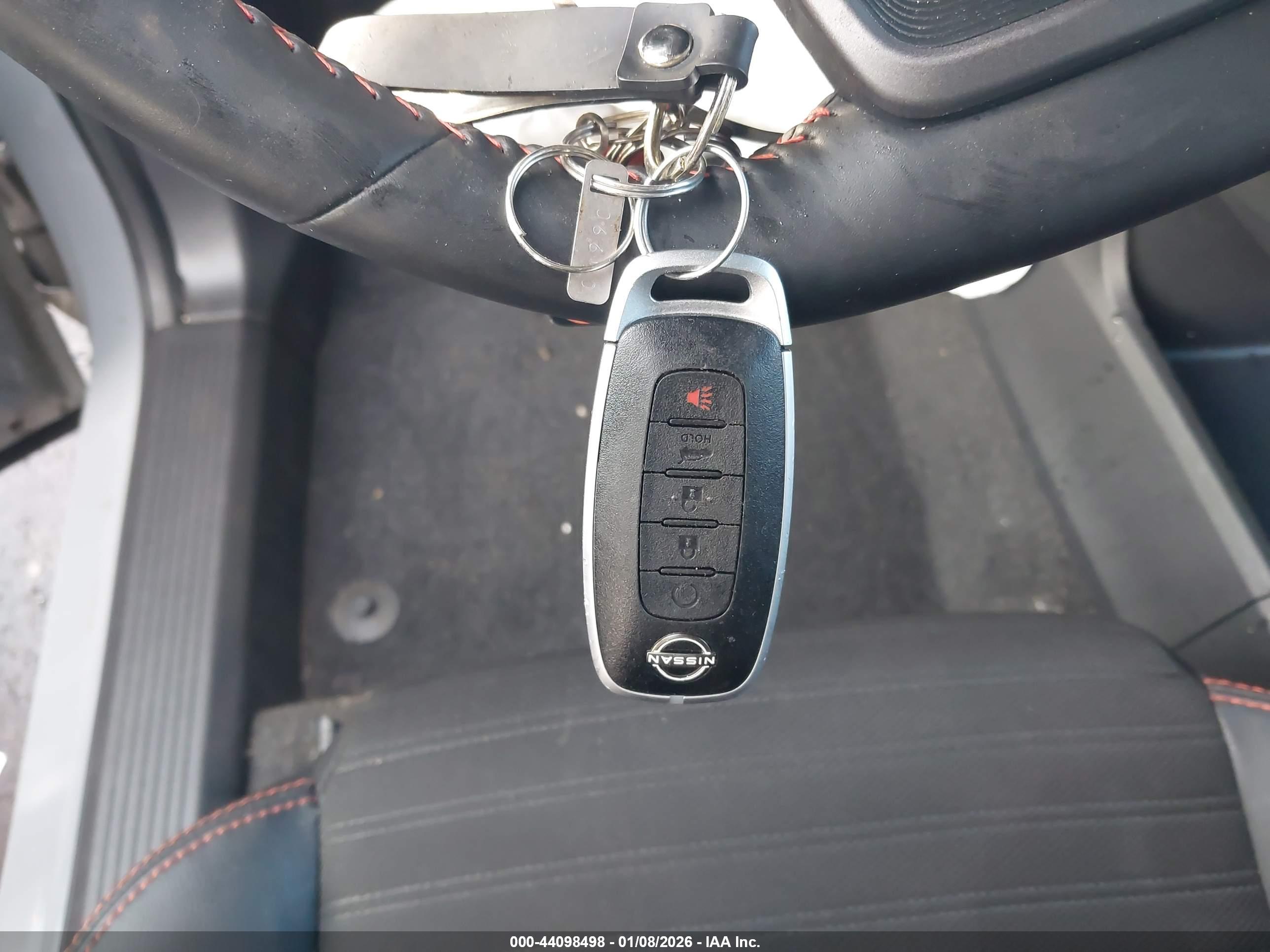 NISSAN ROGUE image 11