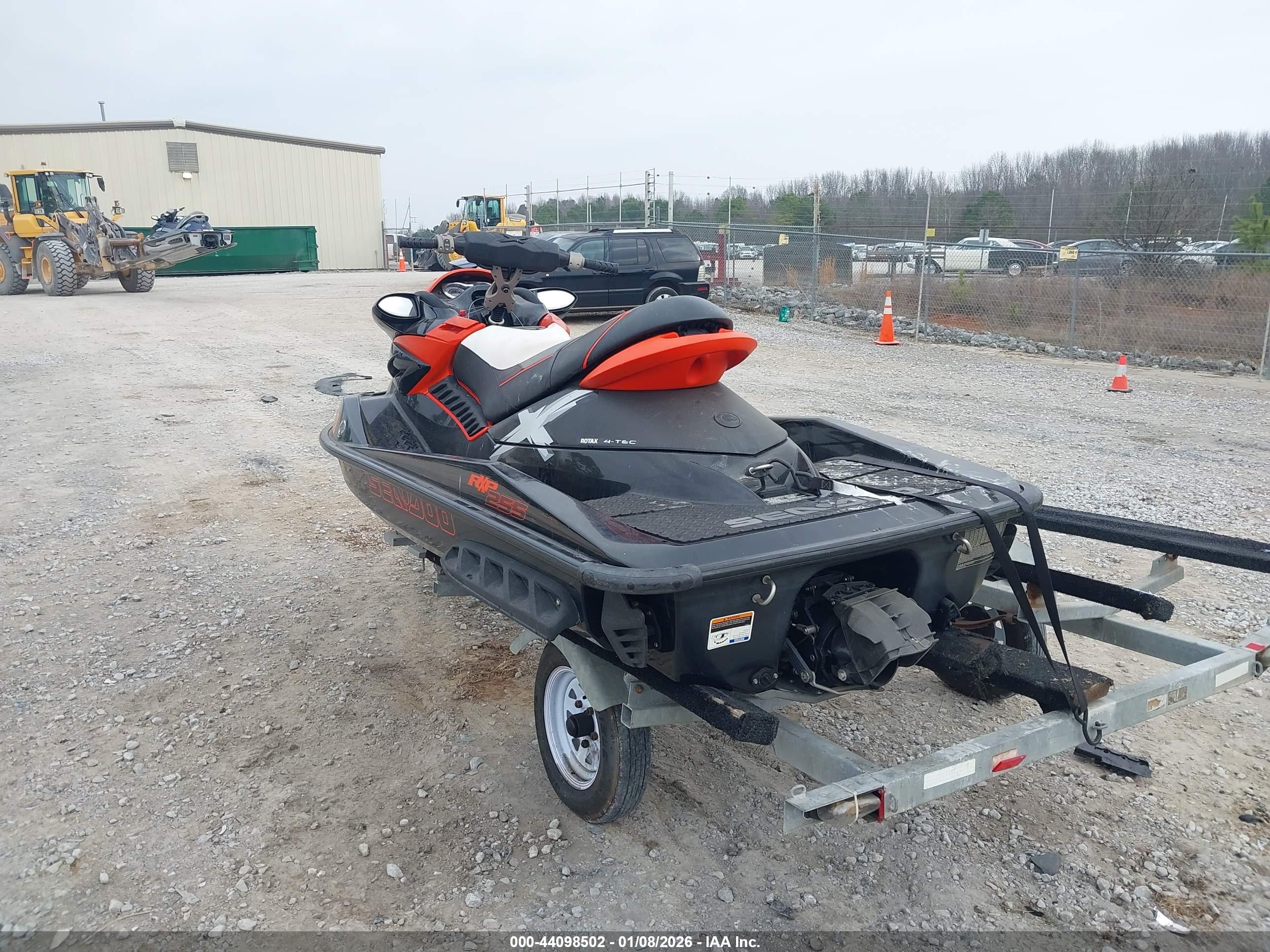 BOMBARDIER SEA-DOO image 3