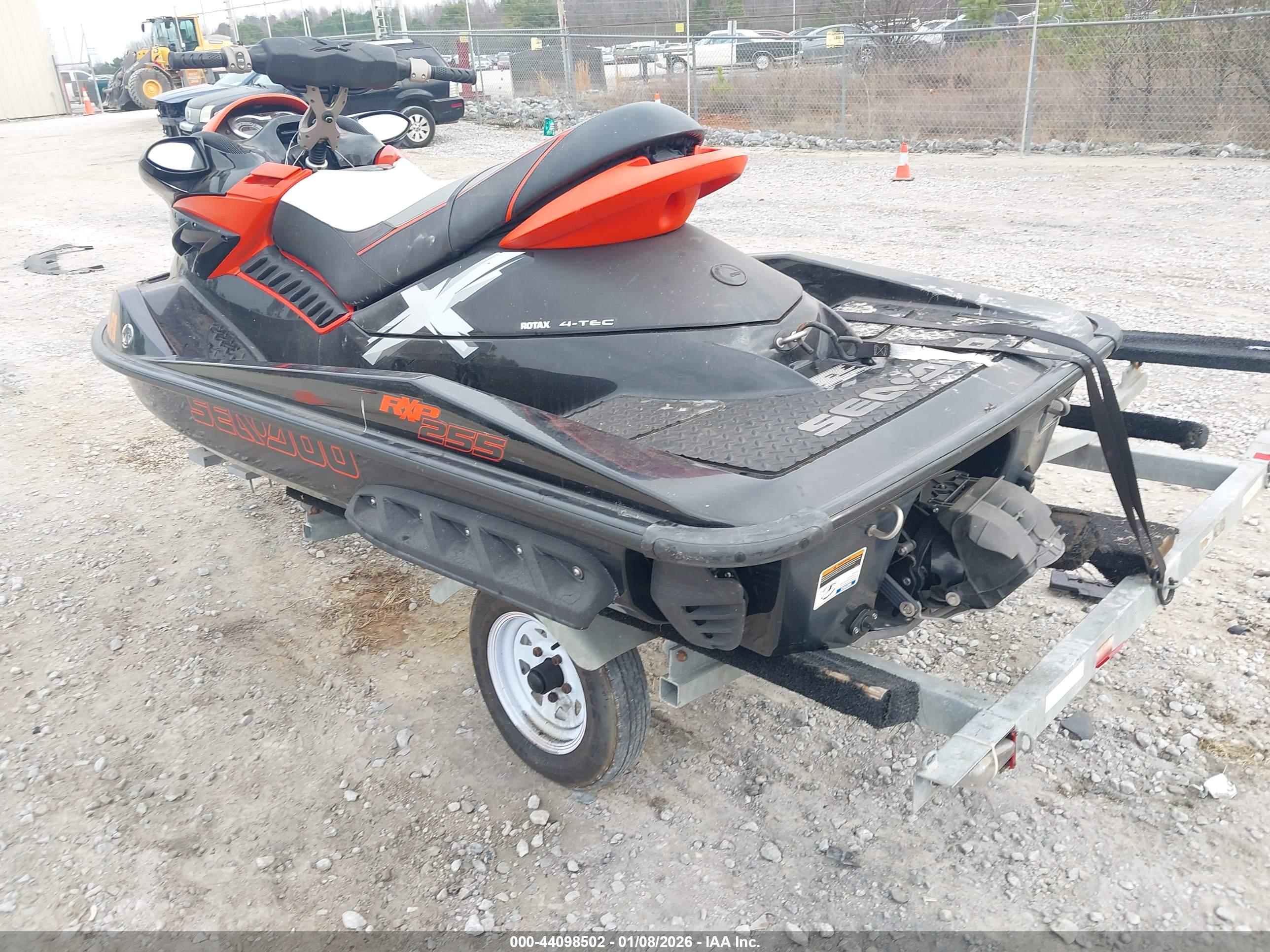 BOMBARDIER SEA-DOO image 6