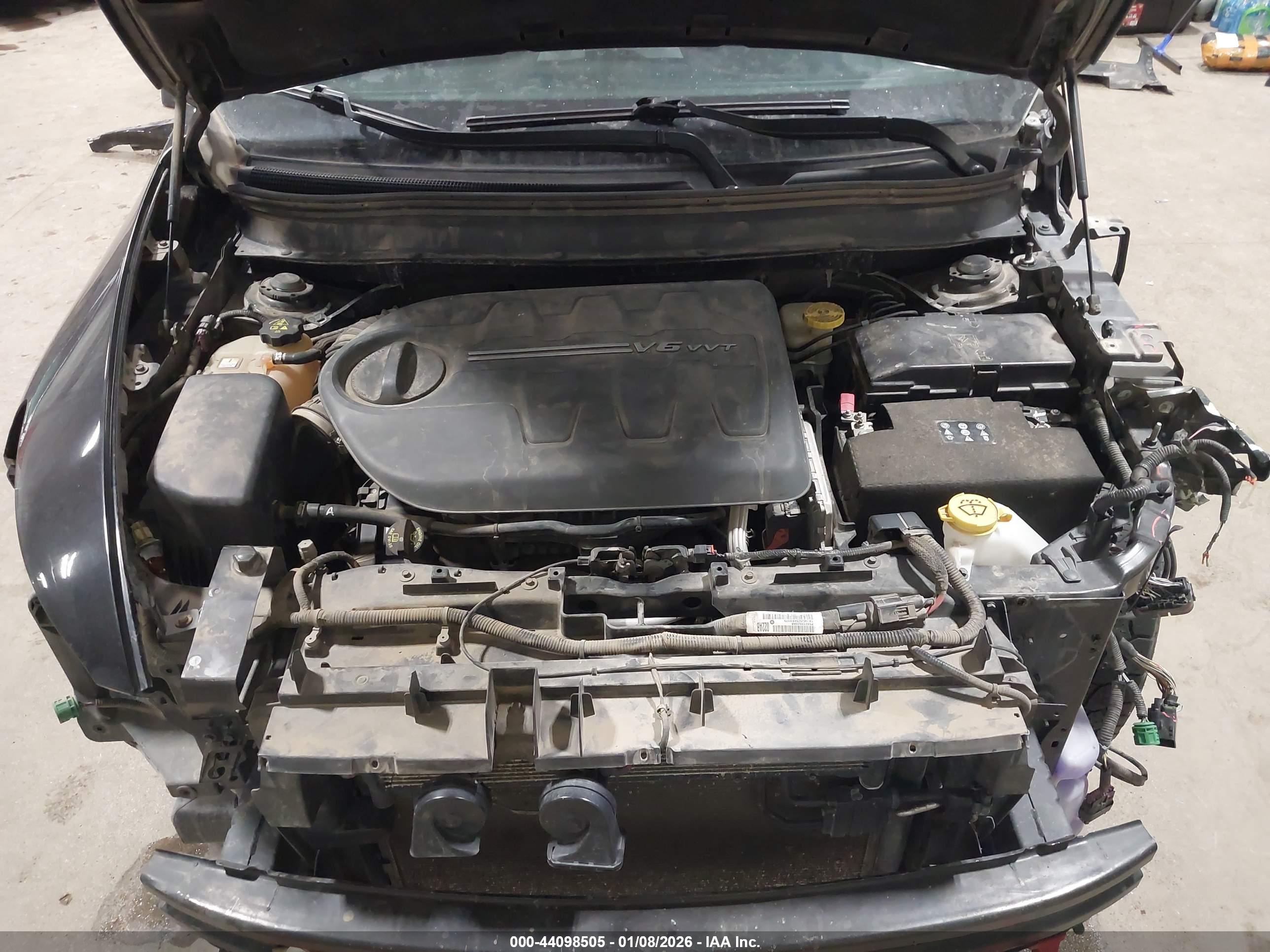 JEEP CHEROKEE image 10