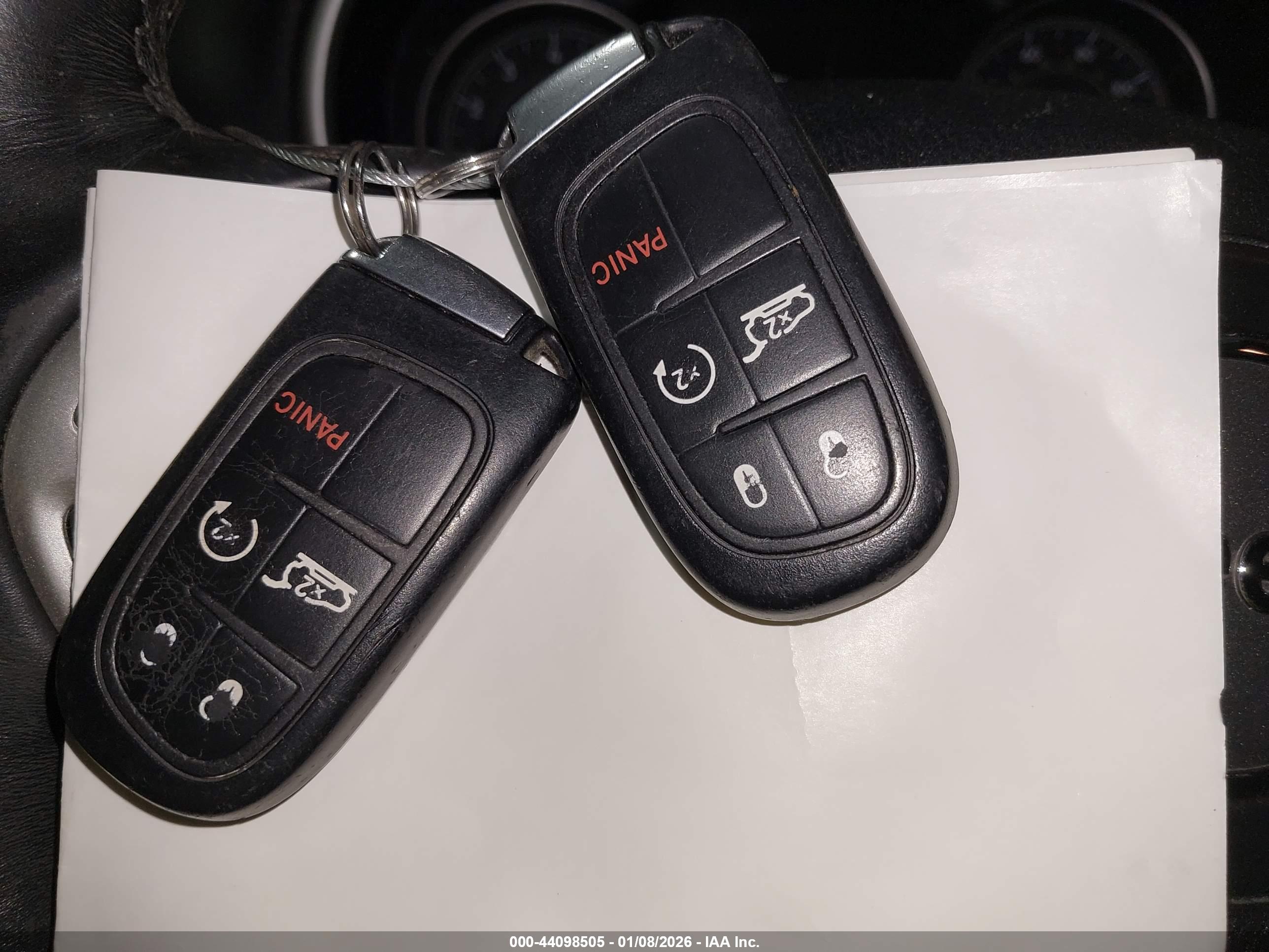 JEEP CHEROKEE image 11