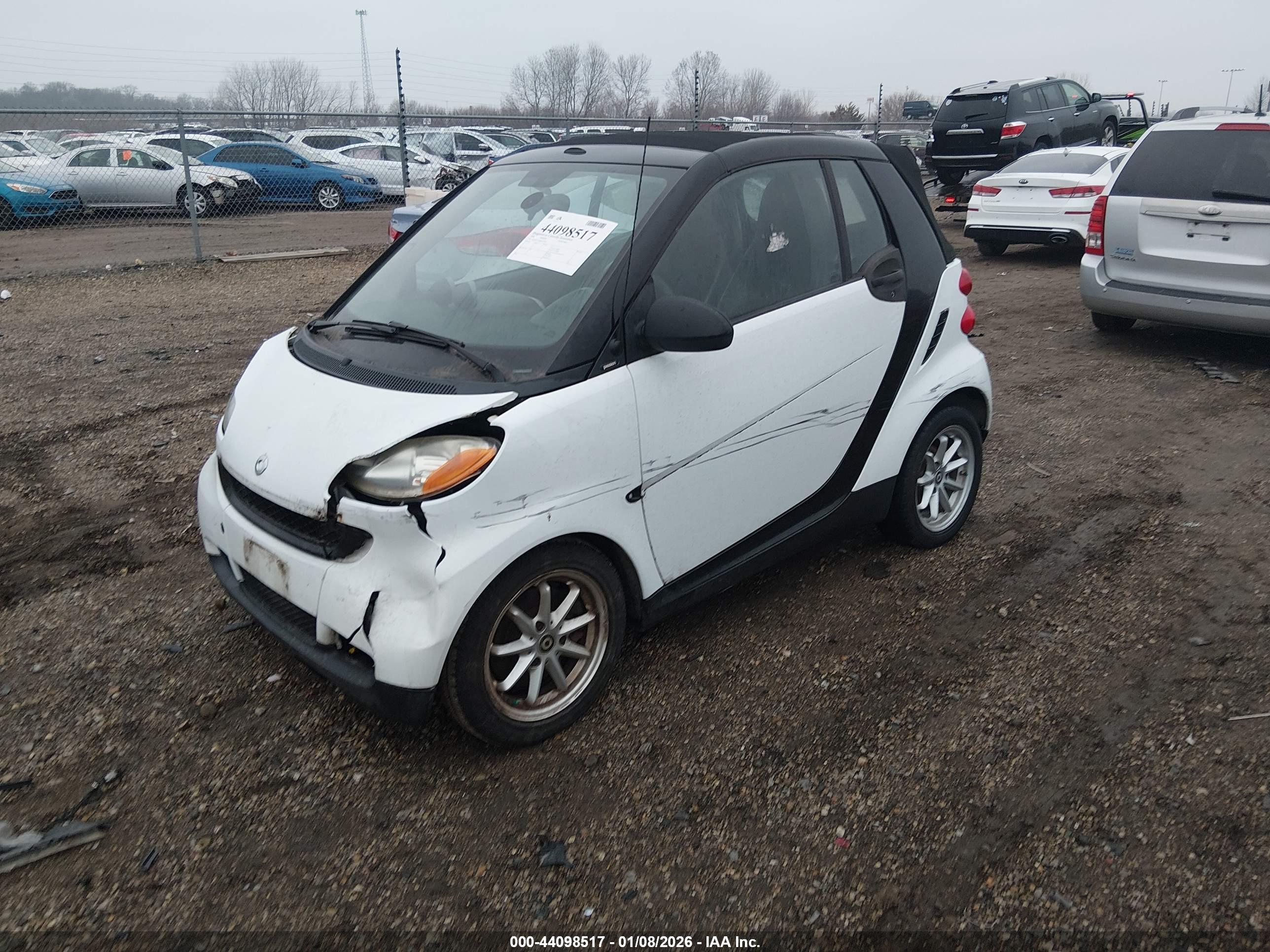 SMART FORTWO image 2