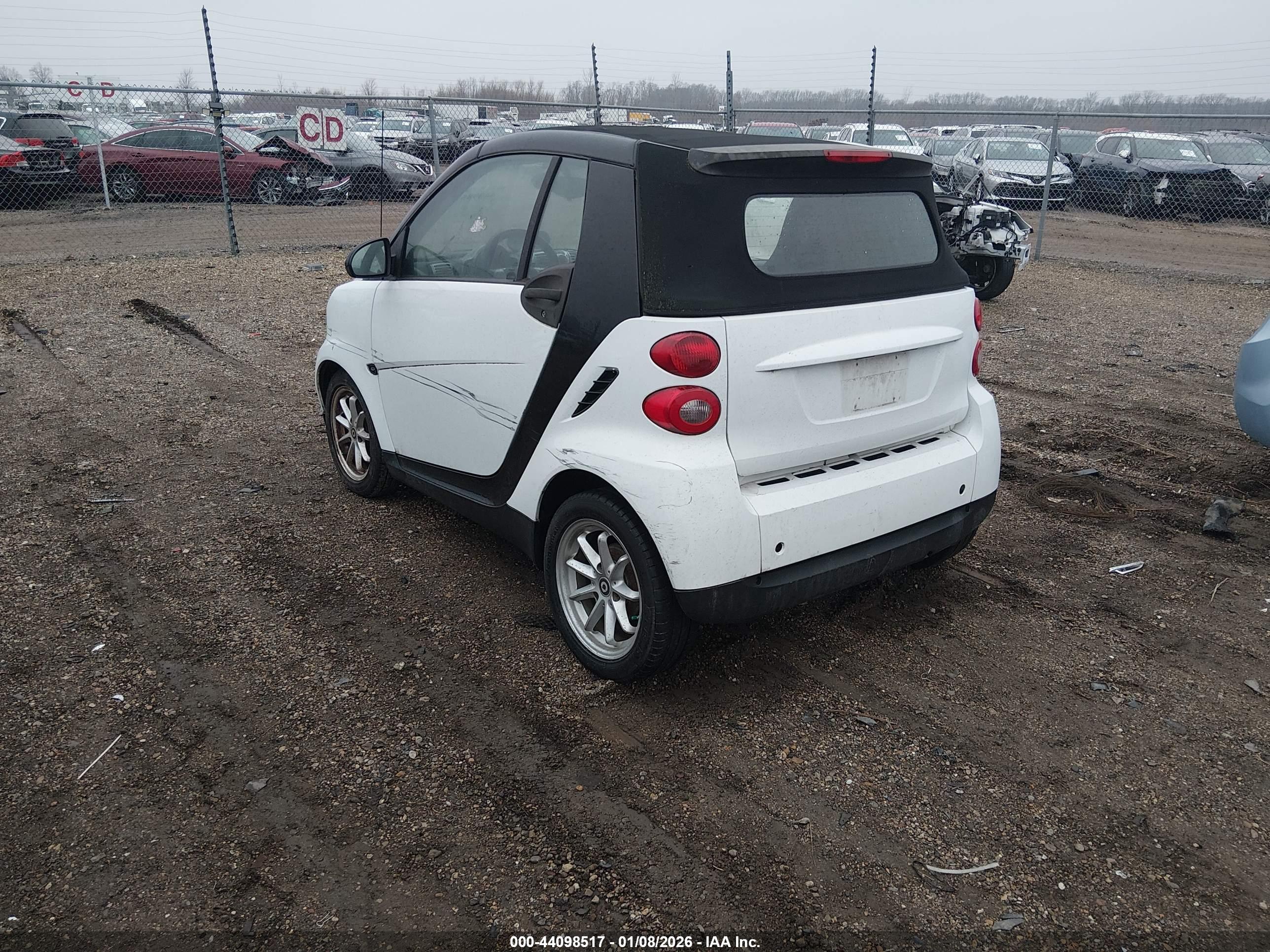 SMART FORTWO image 4