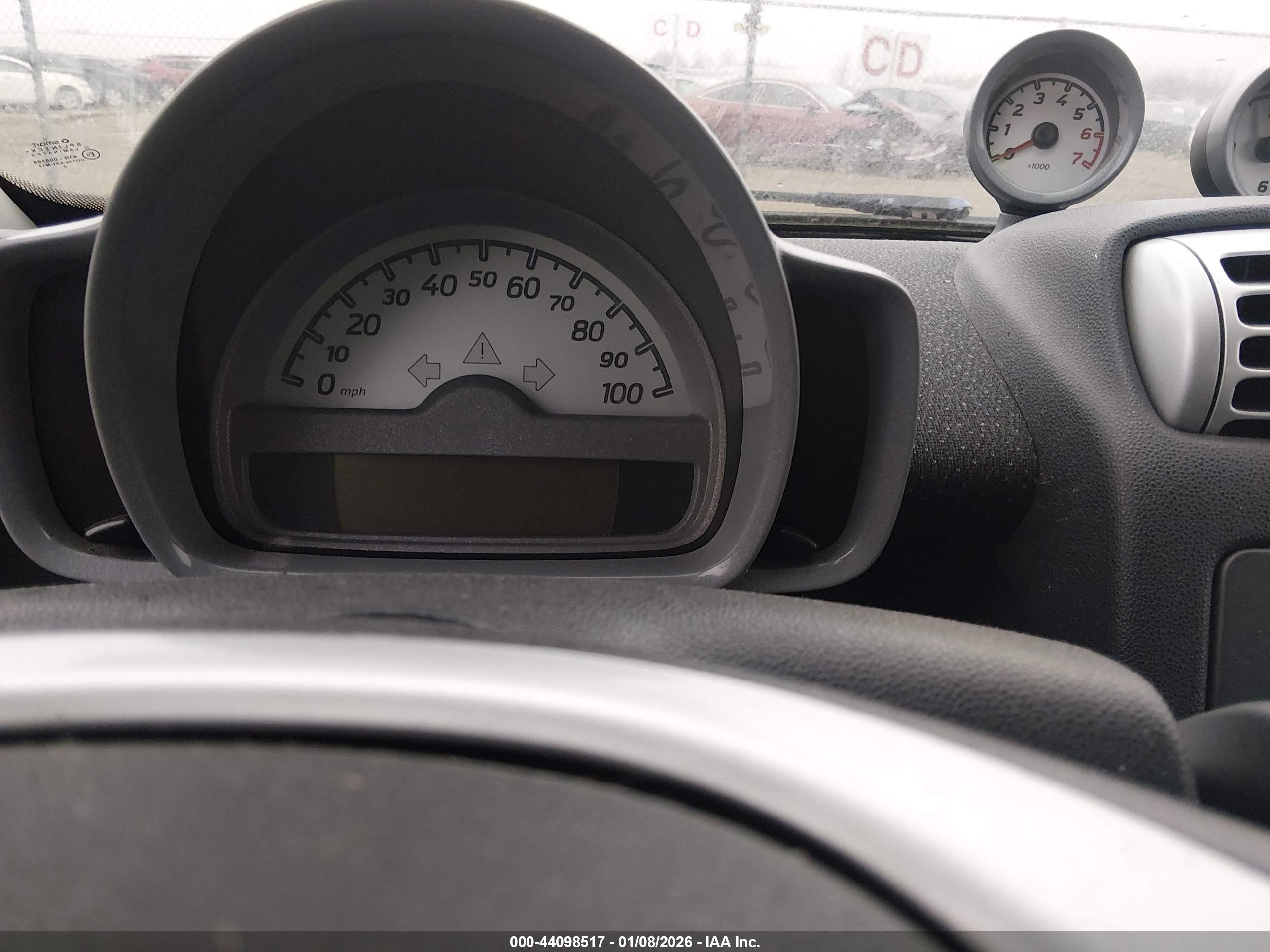 SMART FORTWO image 7