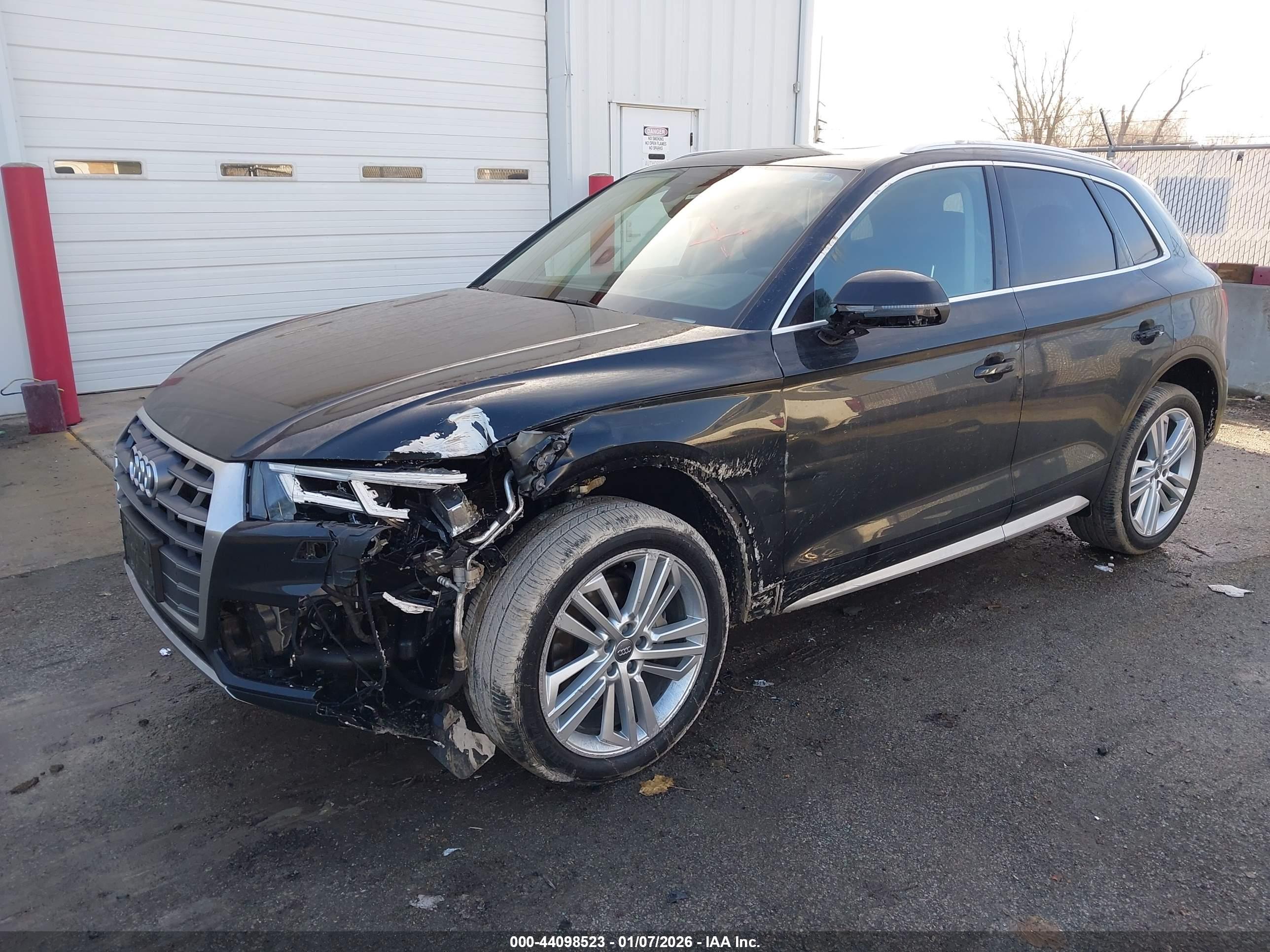 AUDI Q5 image 2