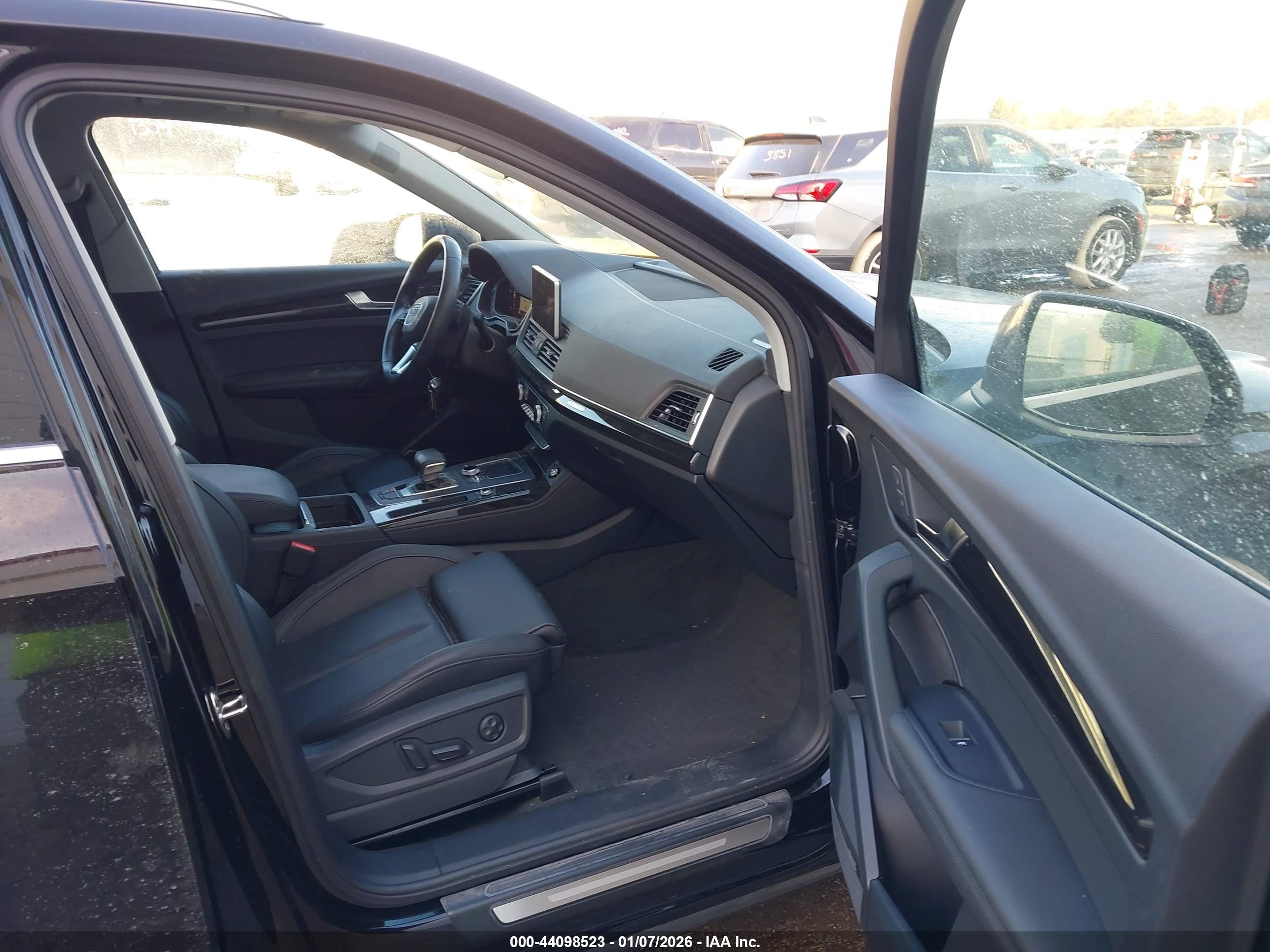 AUDI Q5 image 5