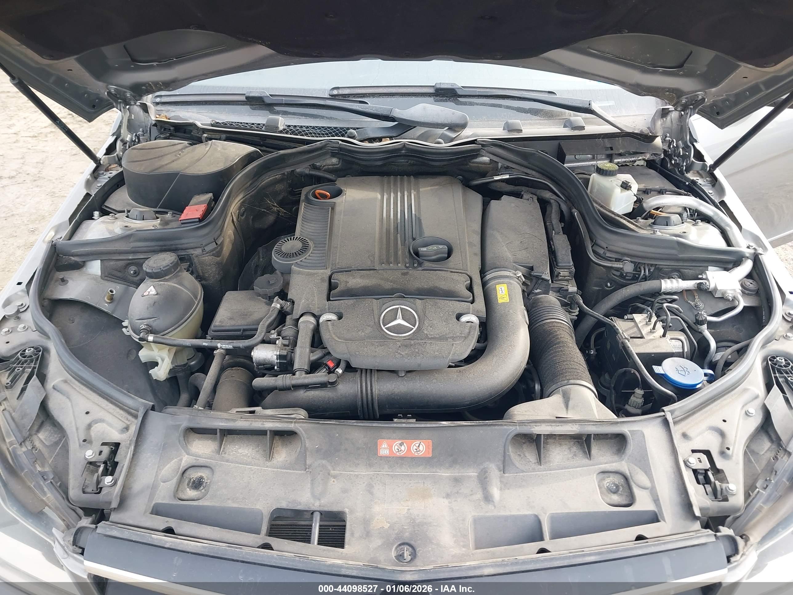 MERCEDES-BENZ C image 10
