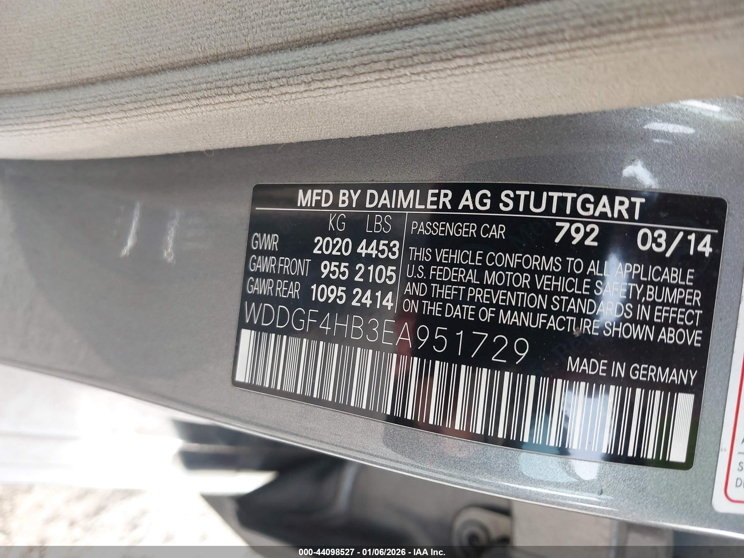 MERCEDES-BENZ C image 9