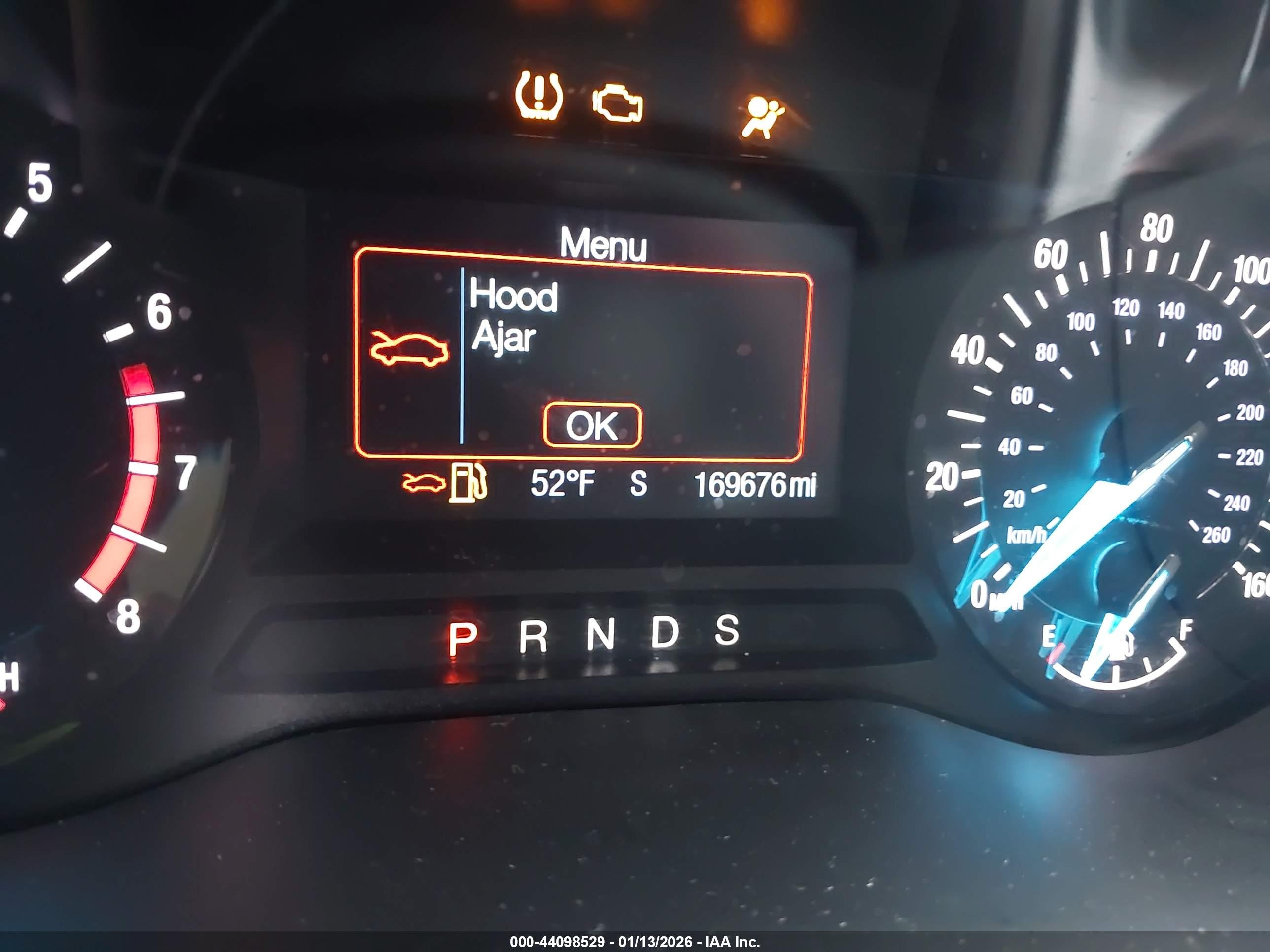 FORD FUSION image 7