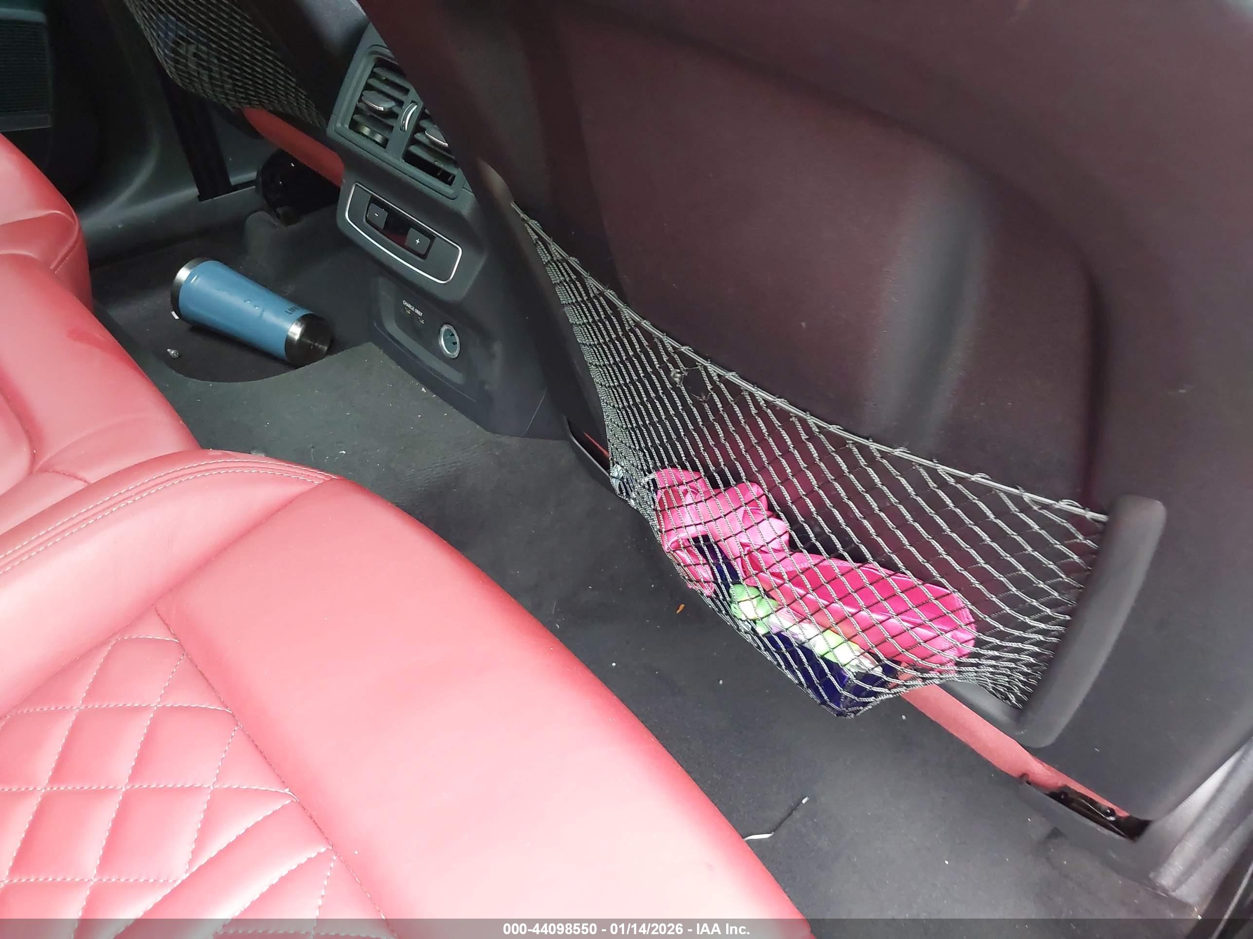 AUDI SQ5 image 8