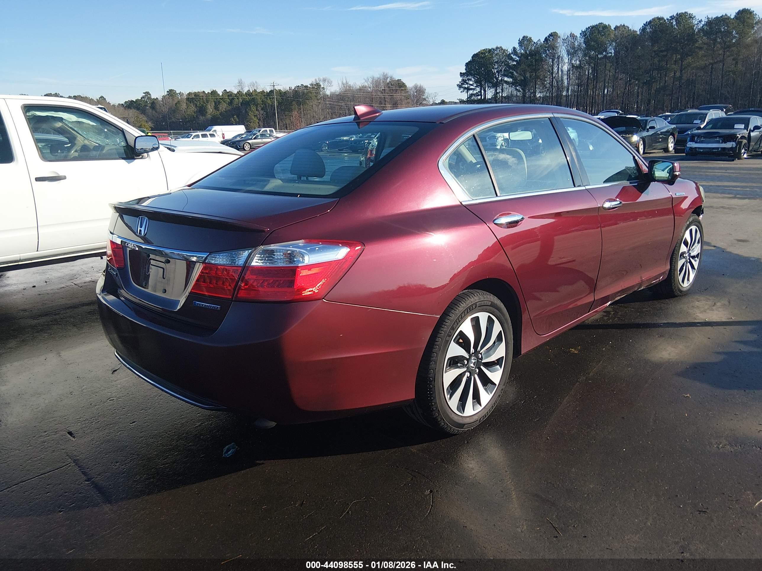 HONDA ACCORD image 4