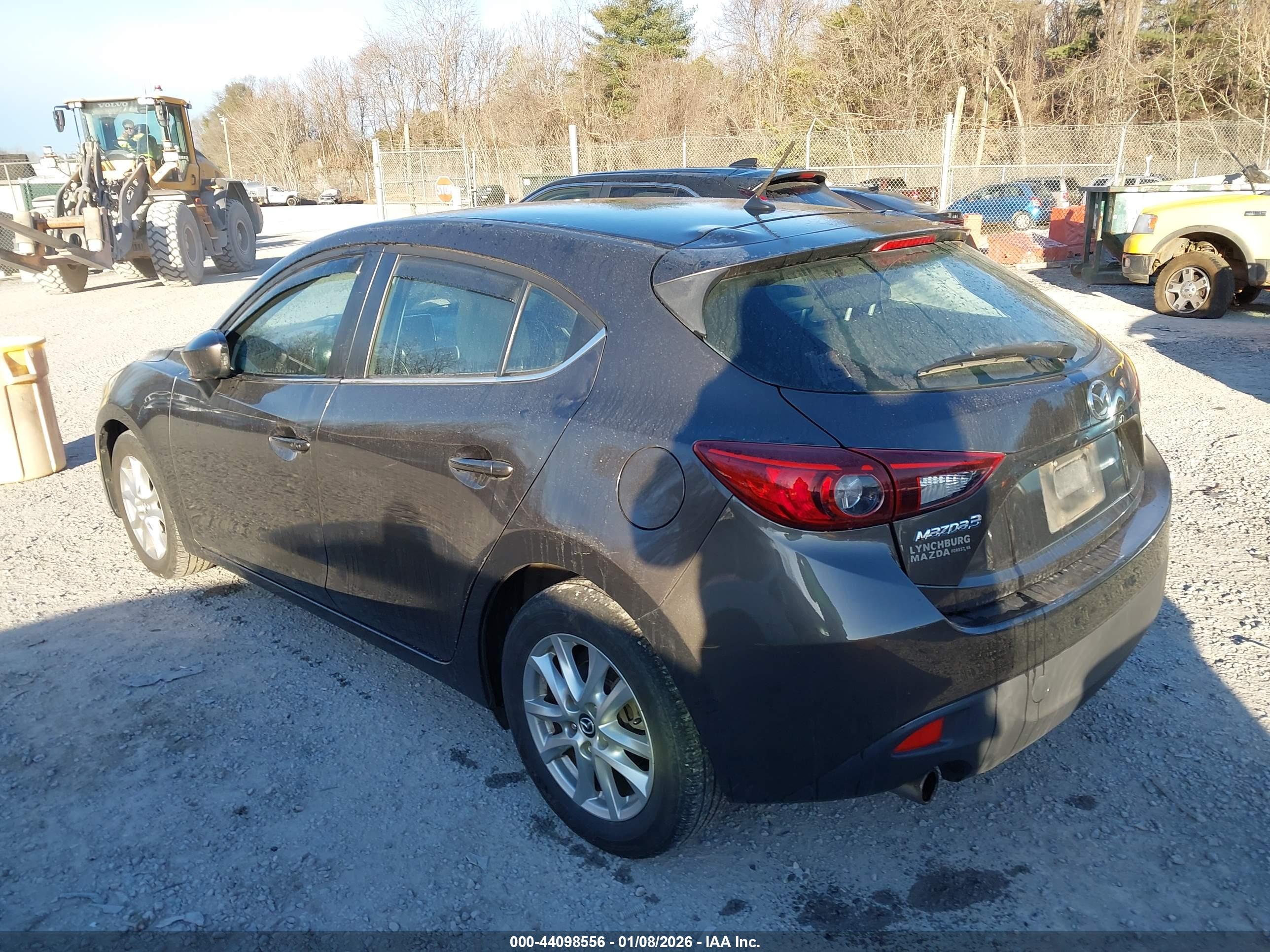 MAZDA MAZDA3 image 3