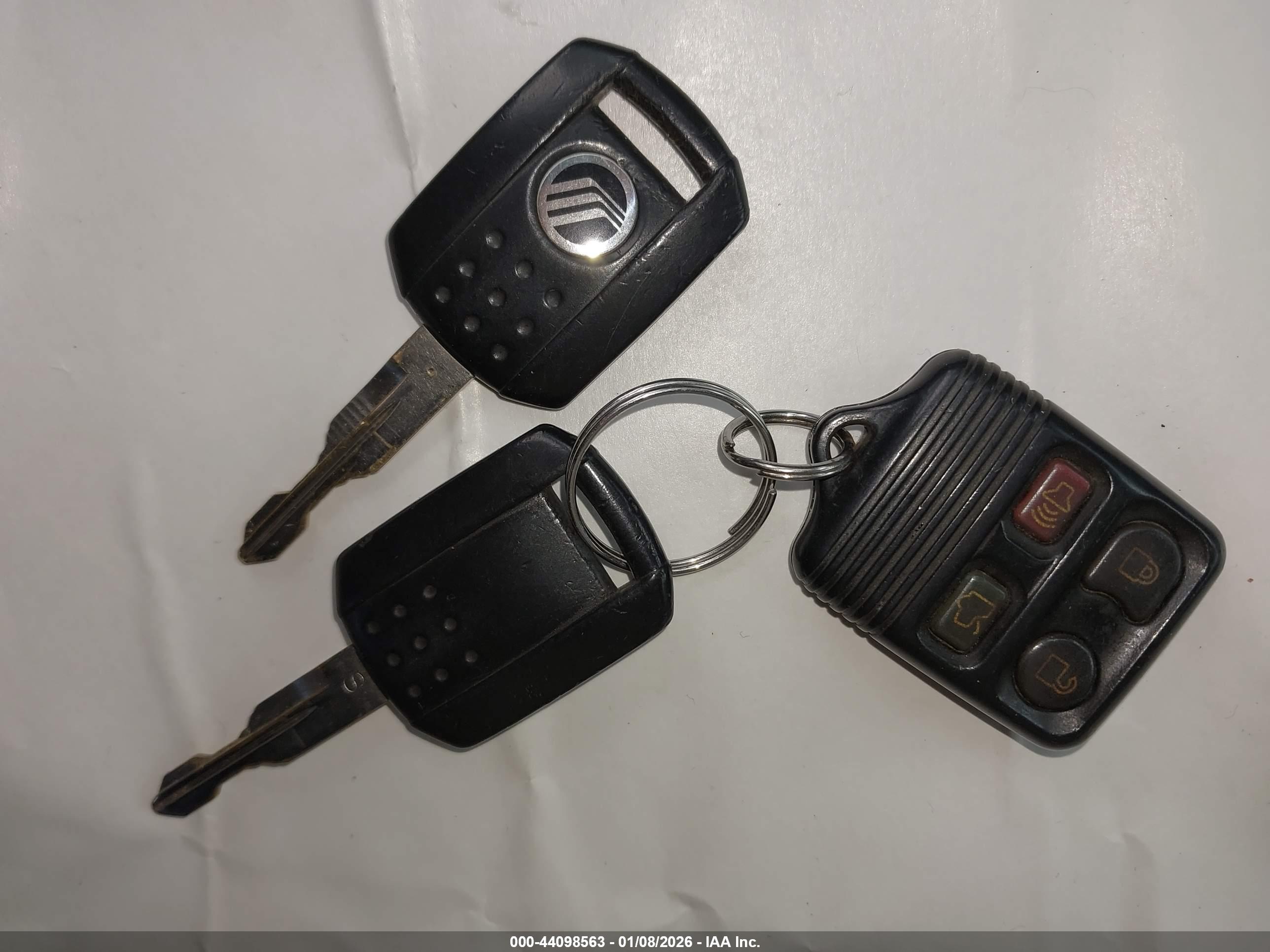 MERCURY MOUNTAINEER image 11
