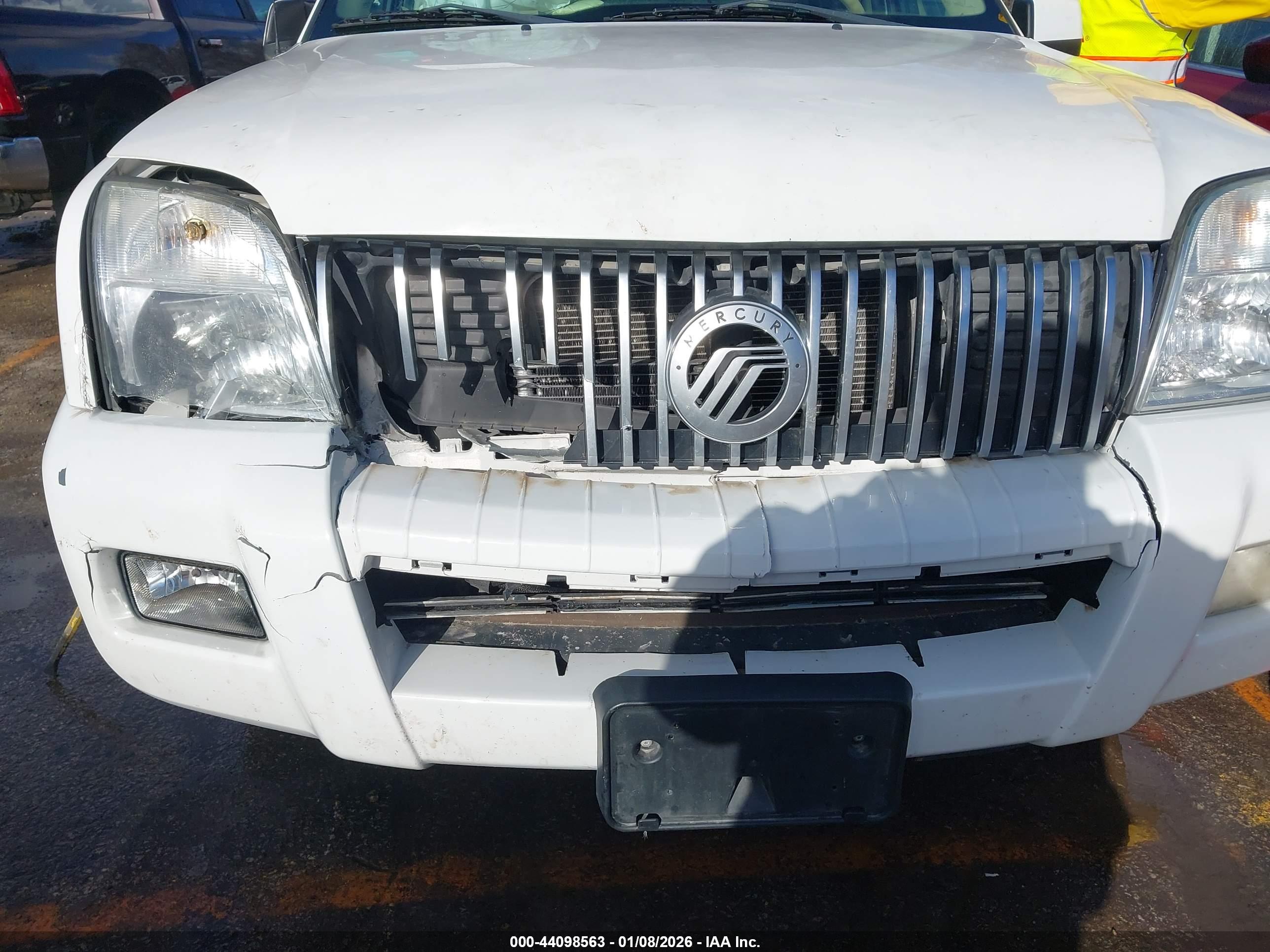 MERCURY MOUNTAINEER image 6