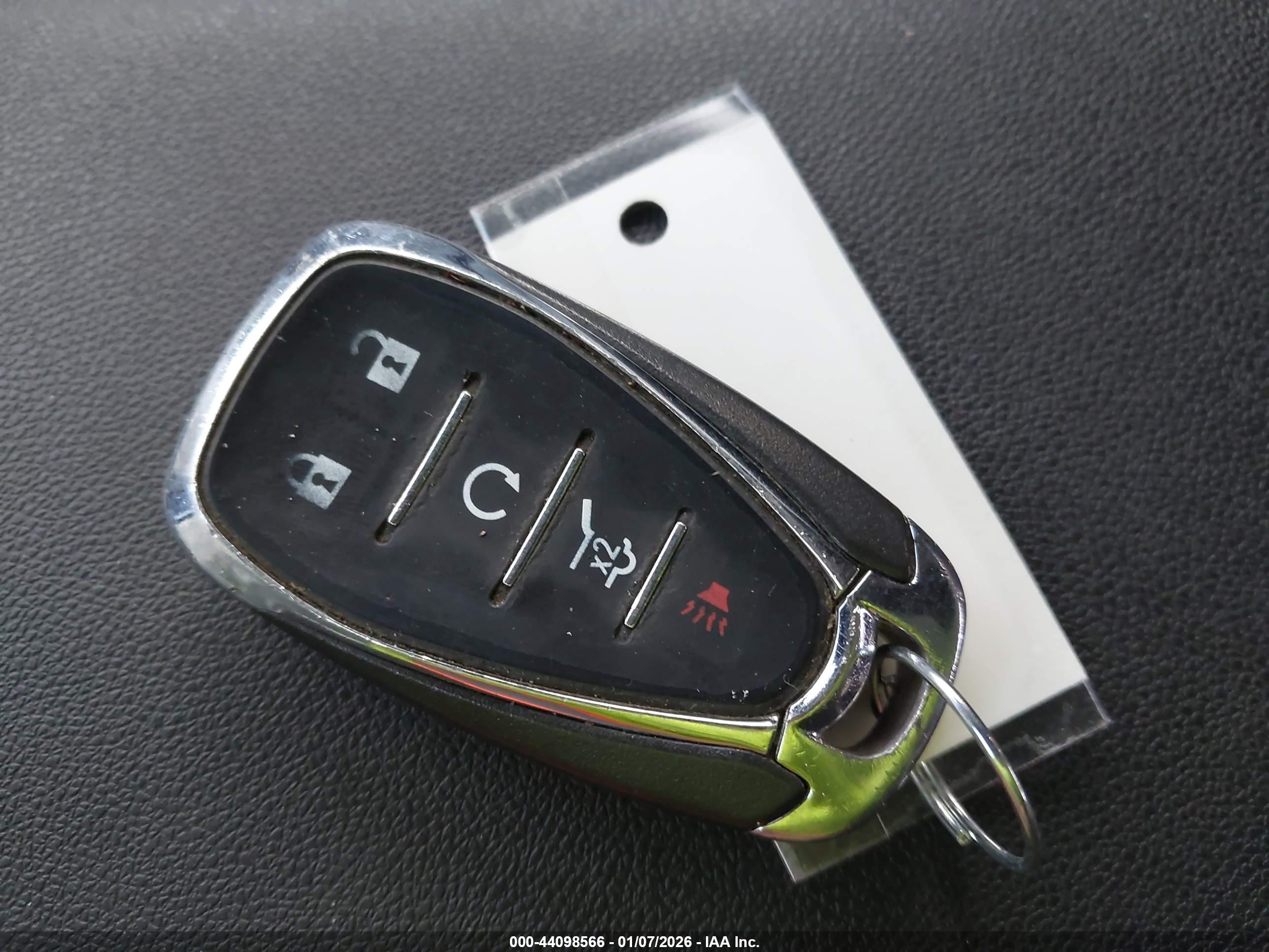 CHEVROLET EQUINOX image 11