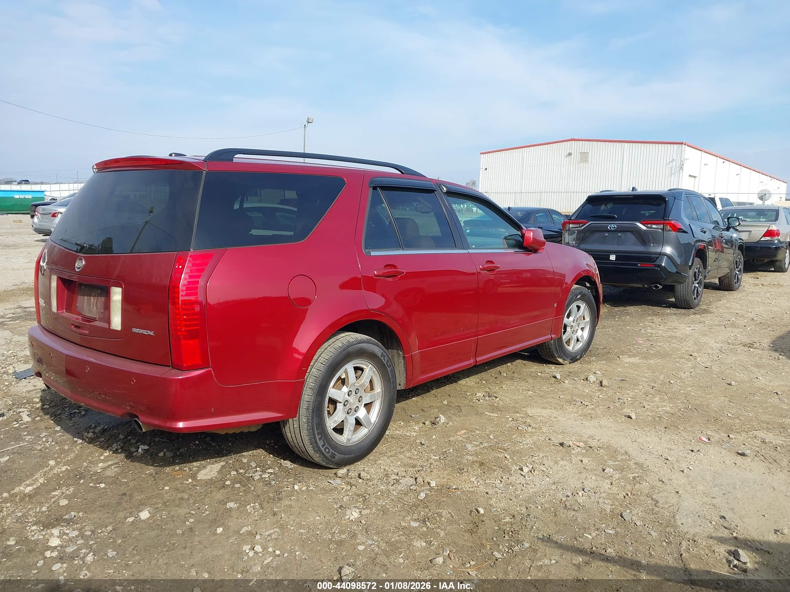 CADILLAC SRX image 4