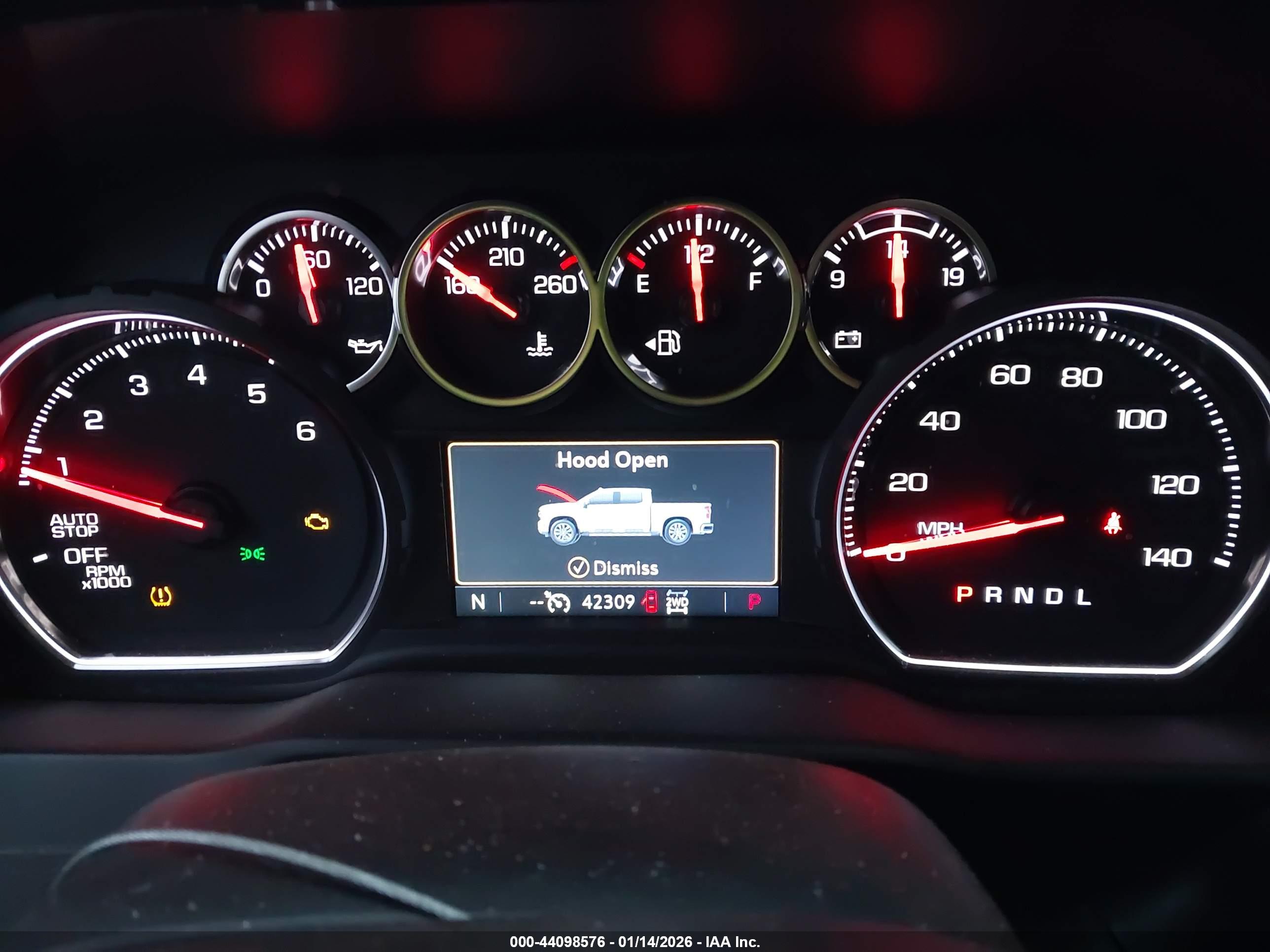 CHEVROLET SILVERADO image 7