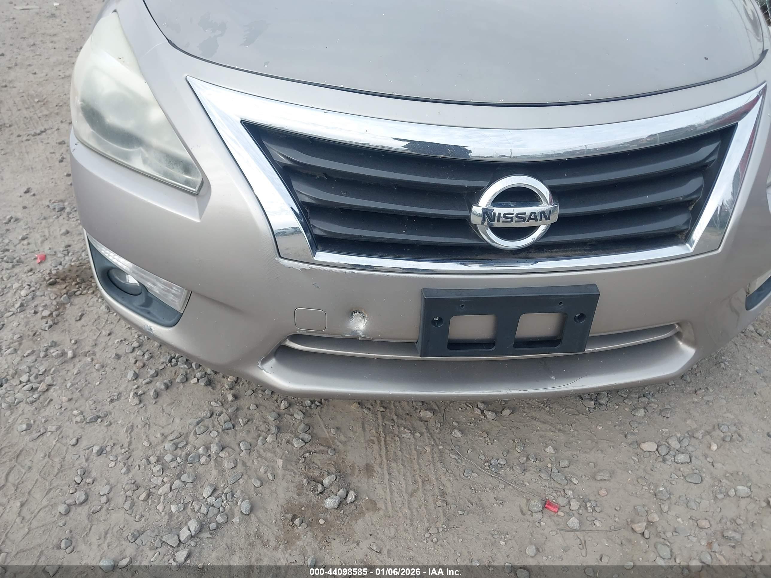 NISSAN ALTIMA image 6