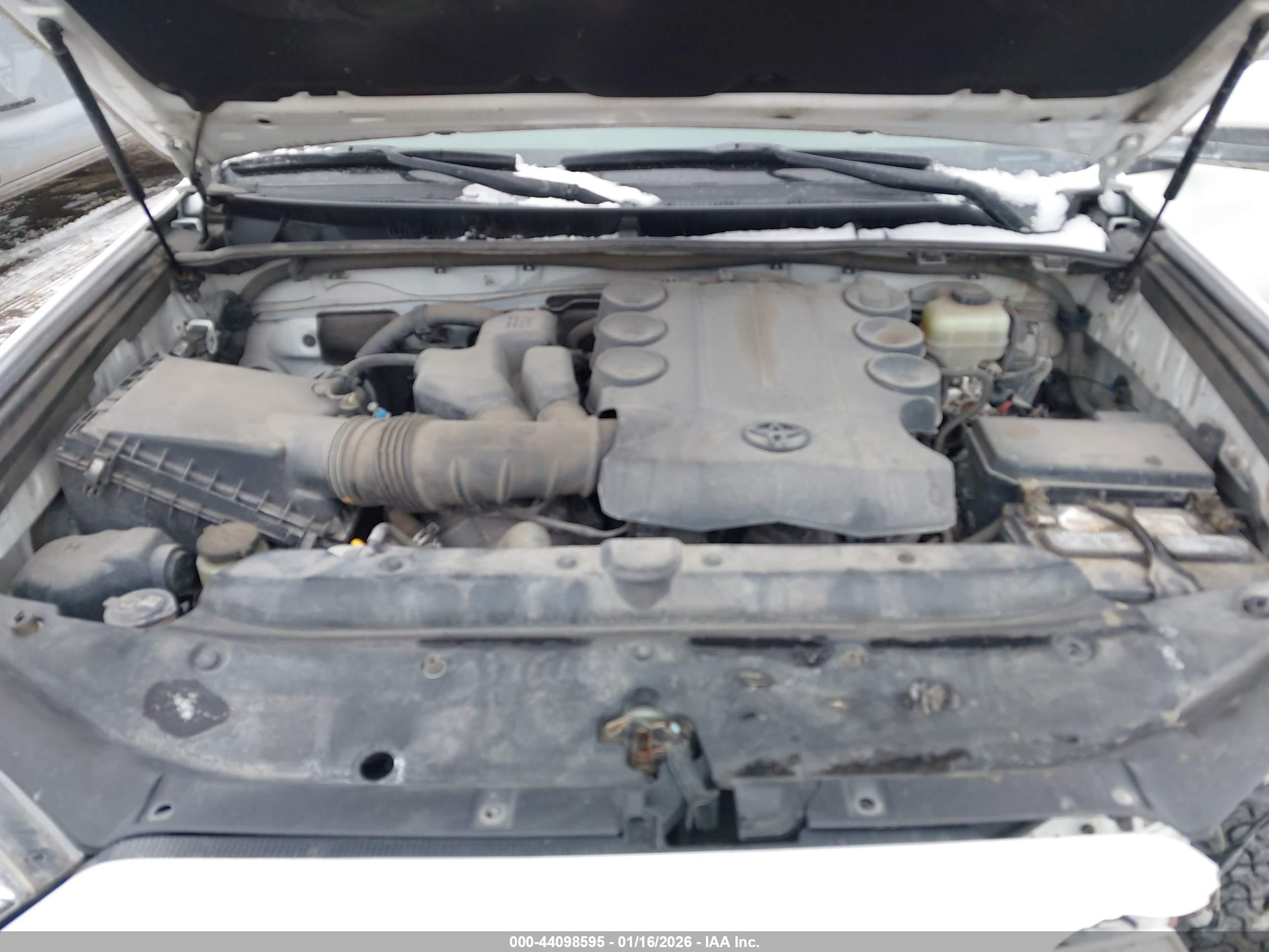 TOYOTA 4RUNNER image 10