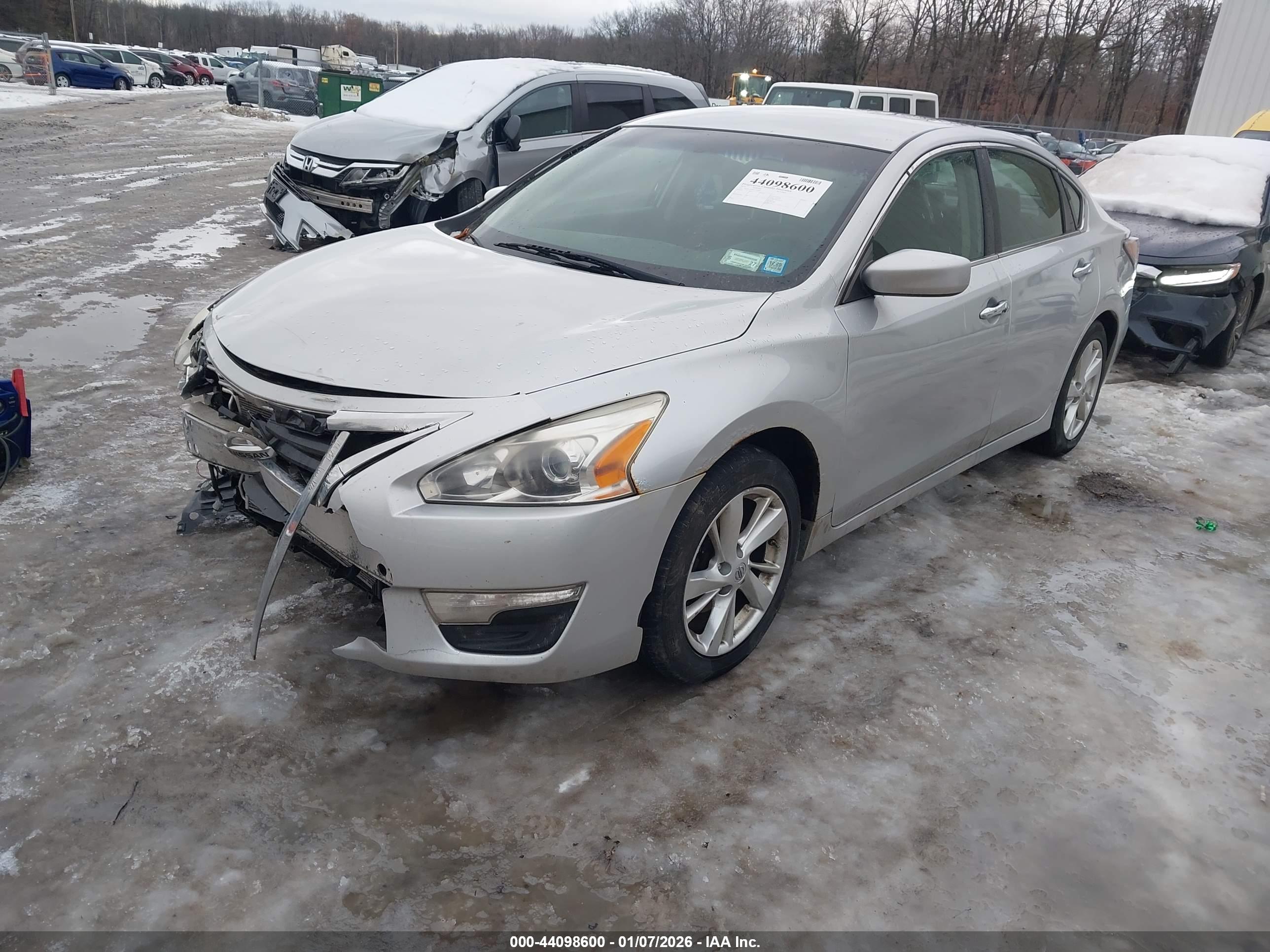 NISSAN ALTIMA image 2
